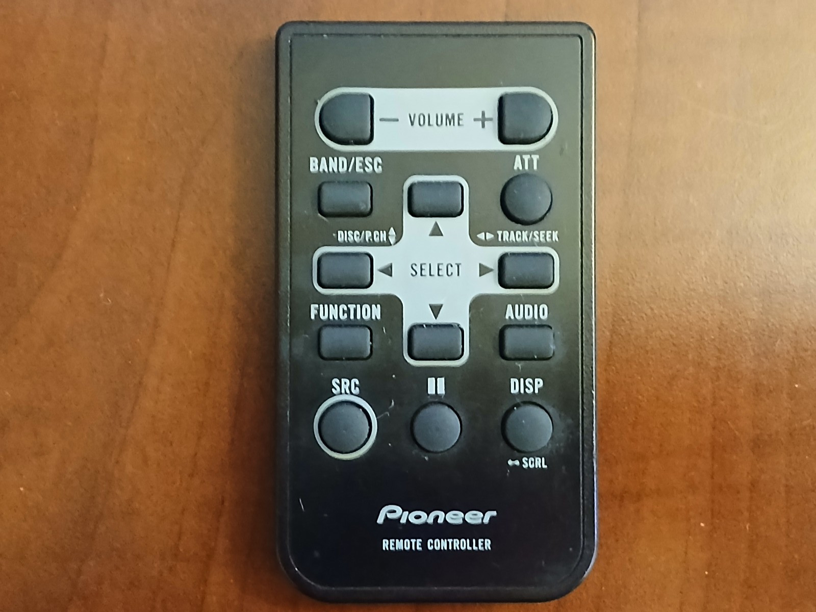 Pioneer DEH-P4600MP CD Player Face Off with the Pioneer QXA3303 remote control