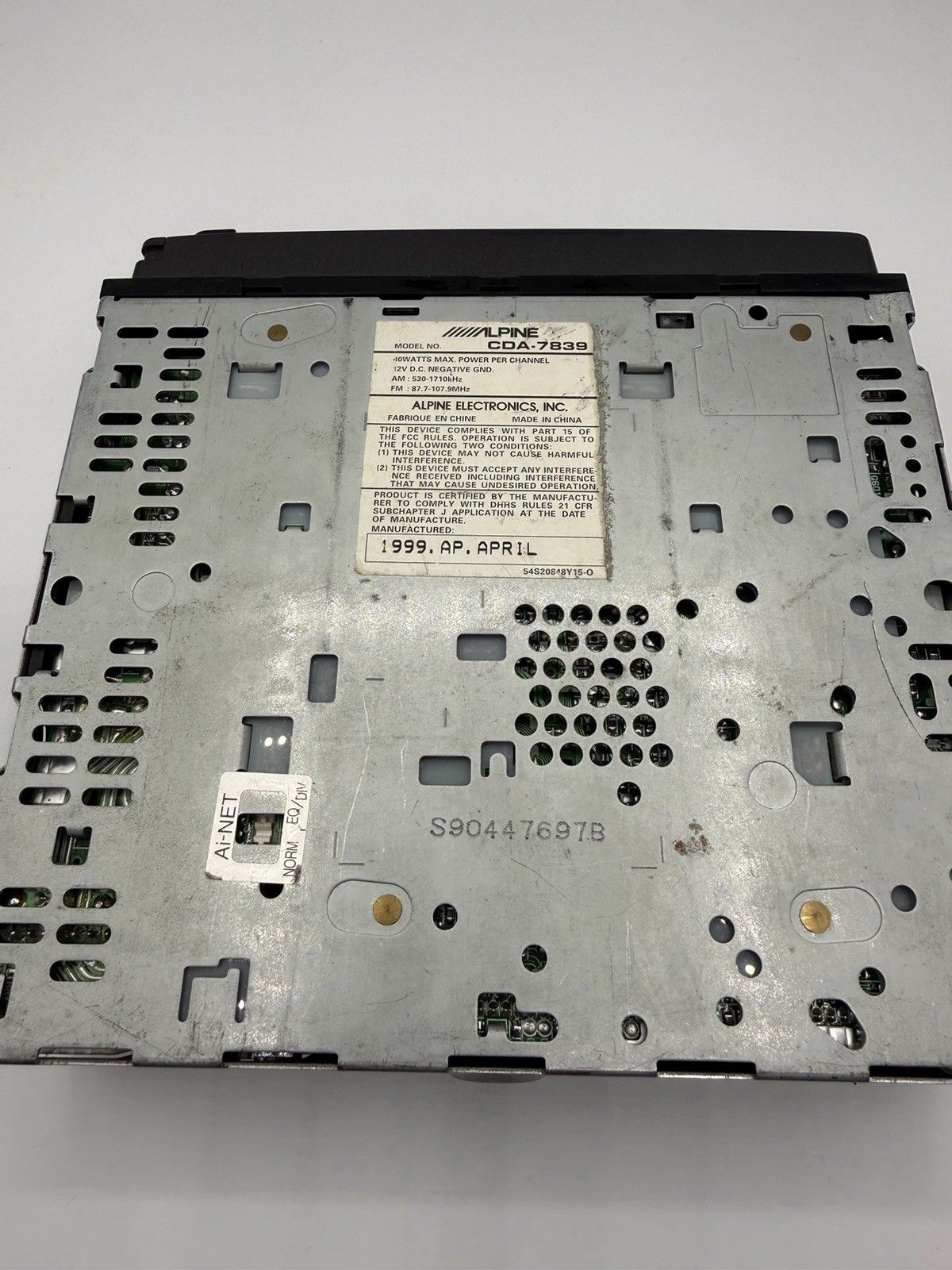 Alpine CDA-7839 CD Receiver | Vintage 1999 | Powers On | NO Harness