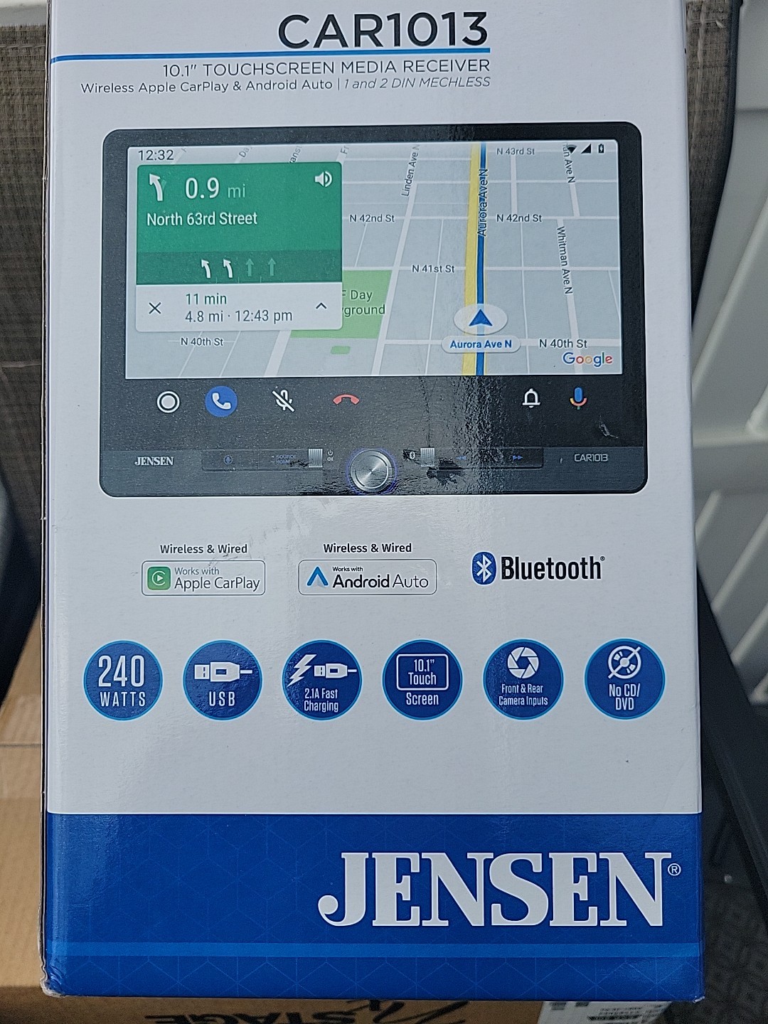 Jensen CAR1013 10″ Digital Multimedia Receiver, Apple CarPlay, Android Auto