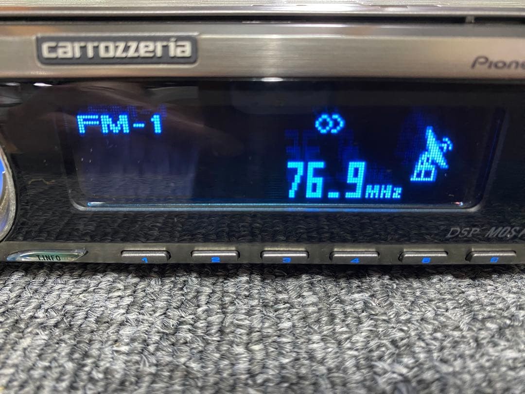 Pioneer Carrozzeria DEH-P070 CD Tuner 1DIN DSP Car audio Equalizer WMA MP3 JDM