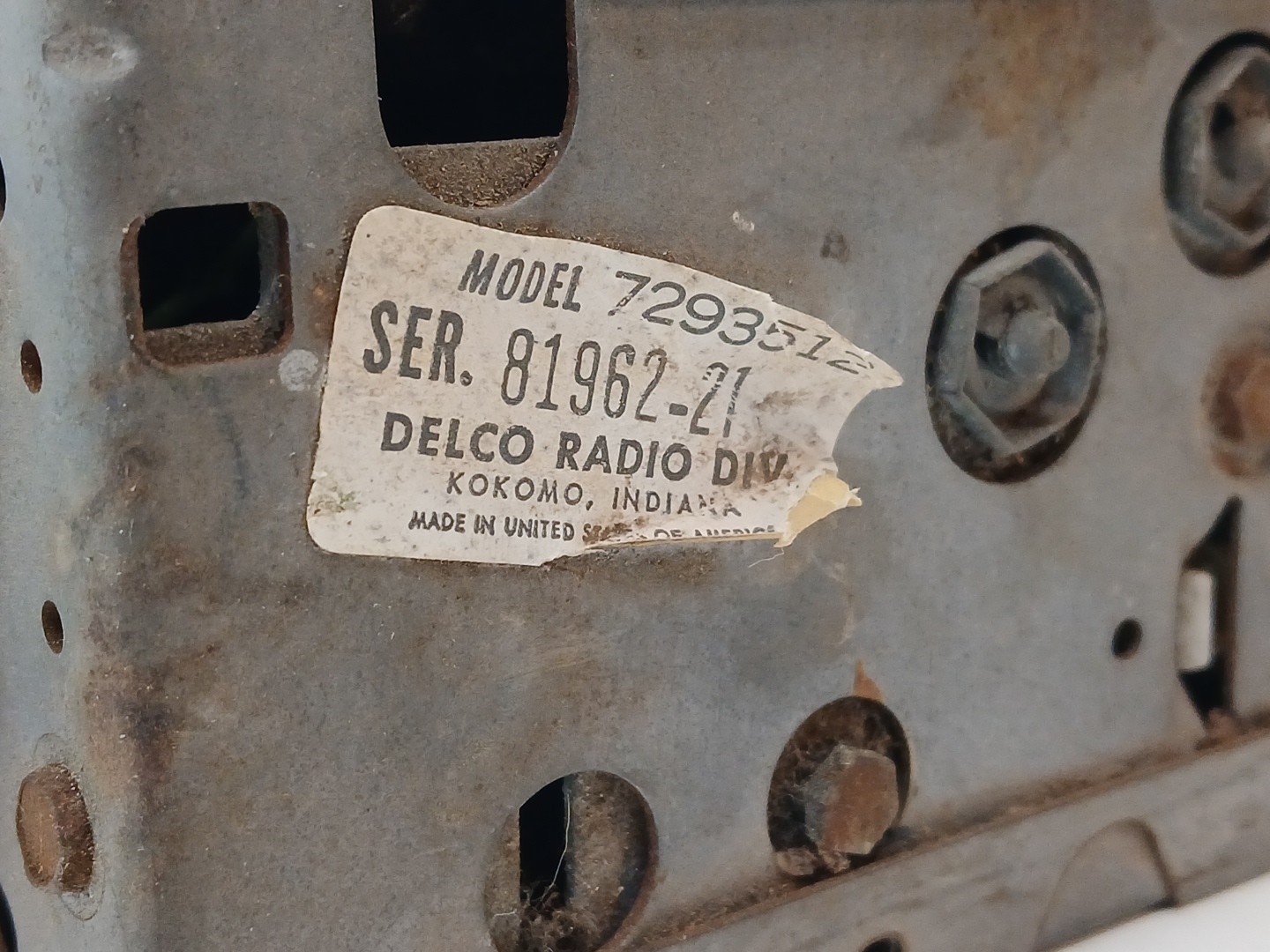 GM 1960s 70s Pontiac Delco AM In Dash Radio Model 7293512 – Tested Works