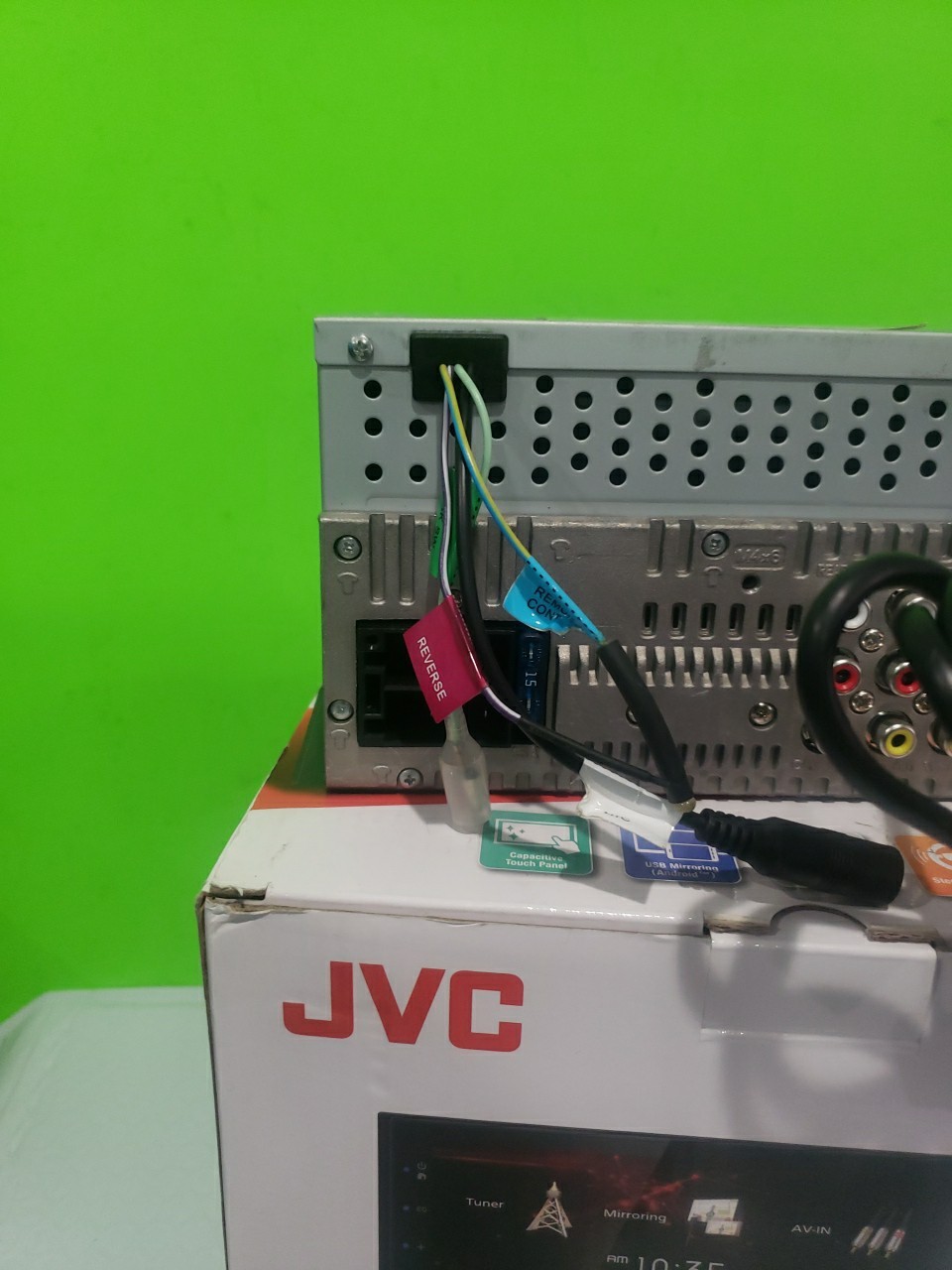 JVC KW-M180BT, 2-DIN Digital Media Receiver, w/ Bluetooth Good Condition