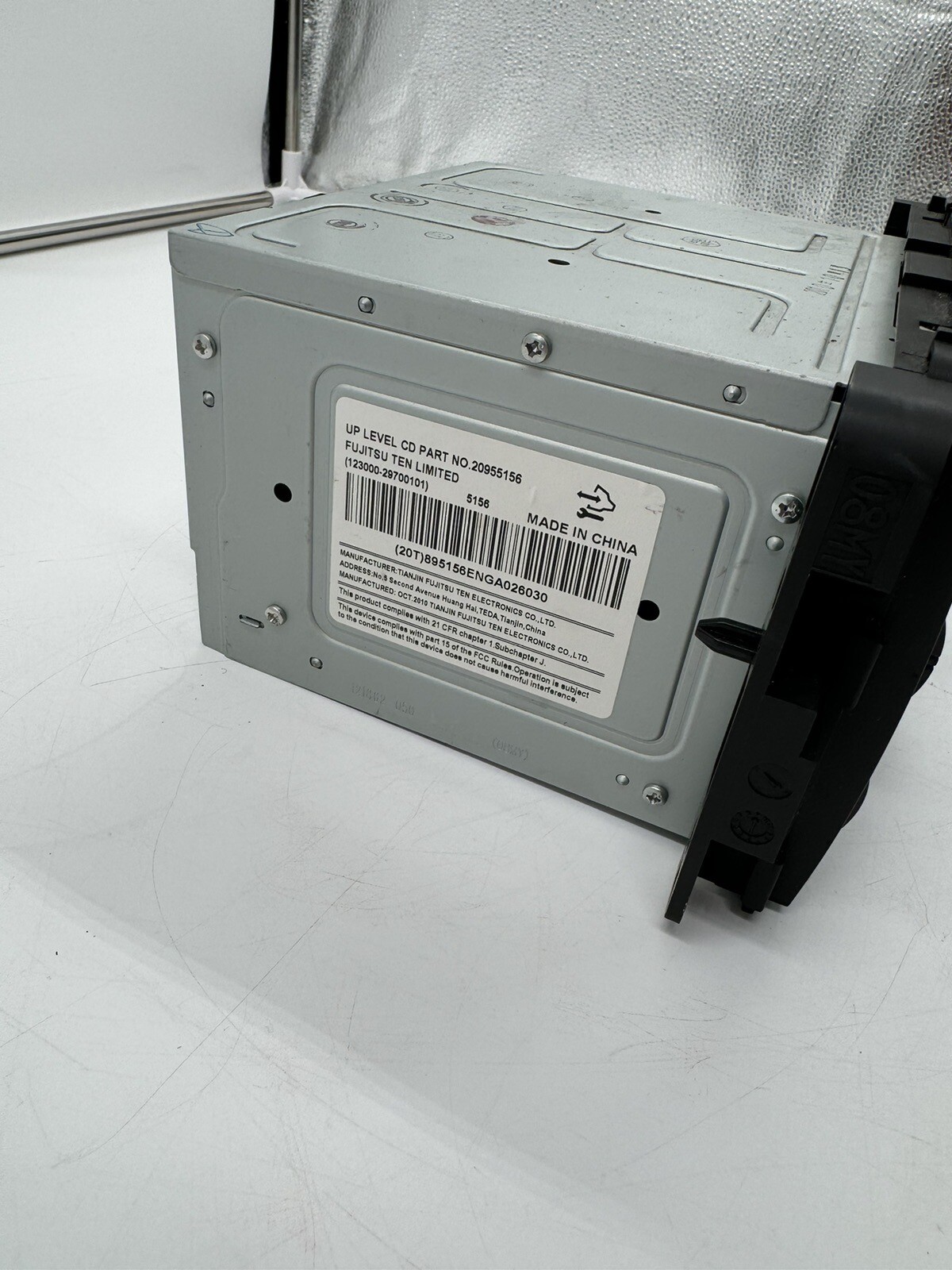 FUJITSU TEN LIMITED UPPER LEVEL CD/AM/FM SATURN VU OEM IN-DASH AUDIO CAR RADIO
