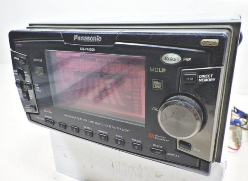 Panasonic CQ-VX4200D CD/MD Car Audio Deck 2DIN Player Tuner Head Unit
