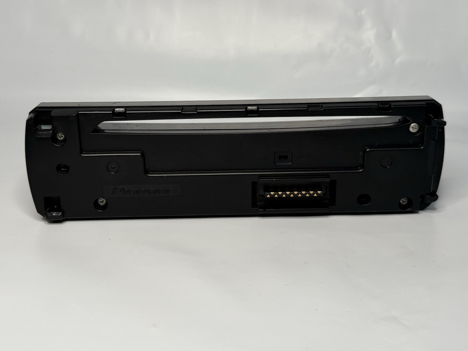 Pioneer DEH-1100MP Face Plant Only