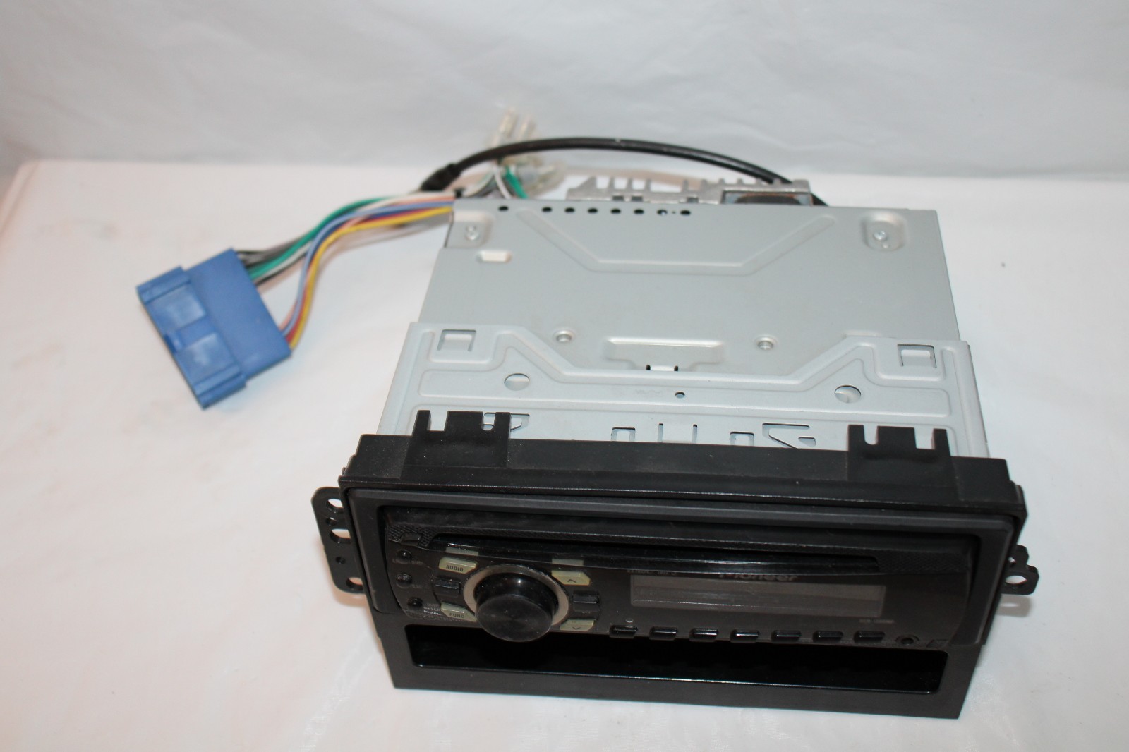 Pioneer DEH-1300MP Car Auto Mobile CD Player Receiver with Harness