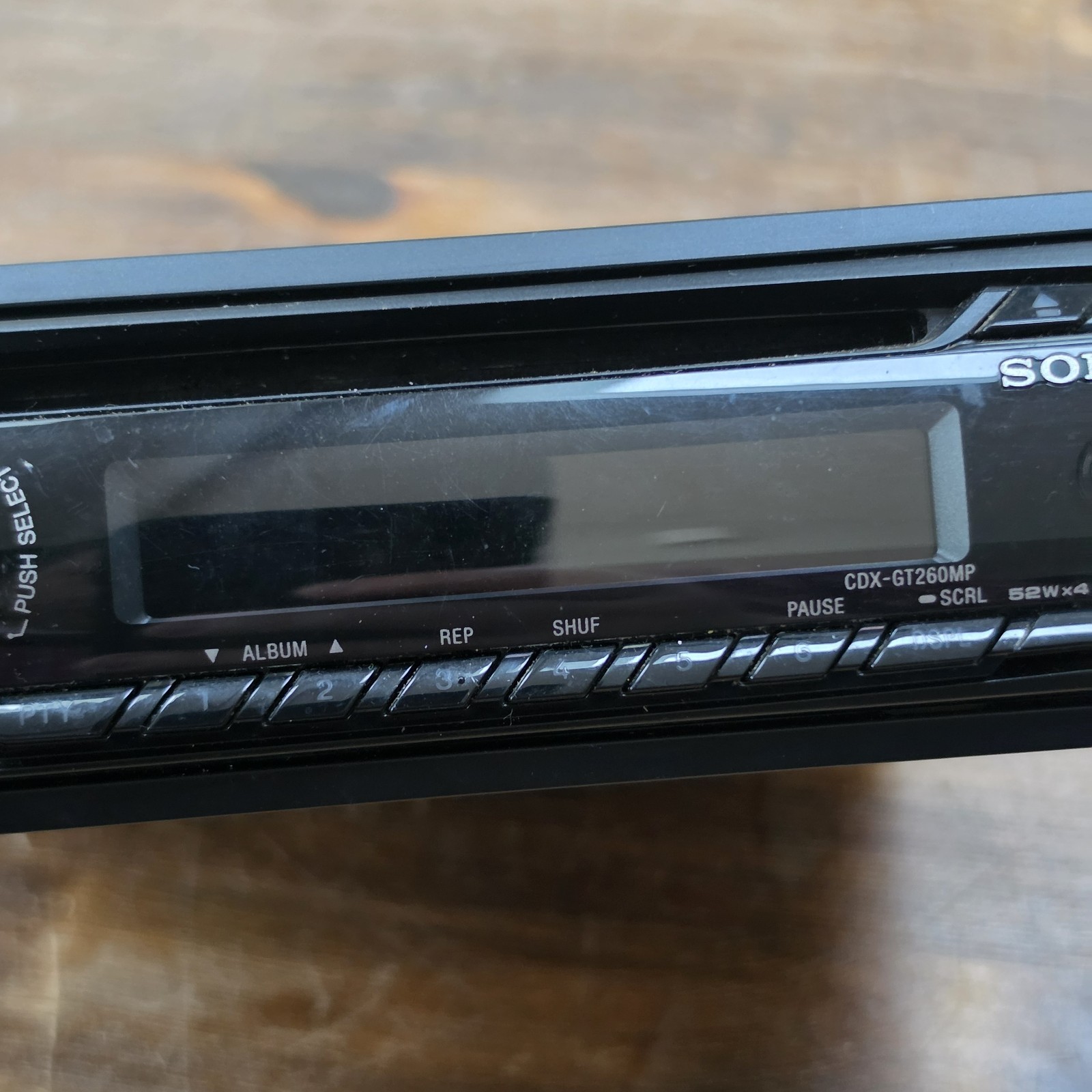 Sony CDX-GT260MP Single CD FM/AM Car Stereo Radio Detachable Face With Remote