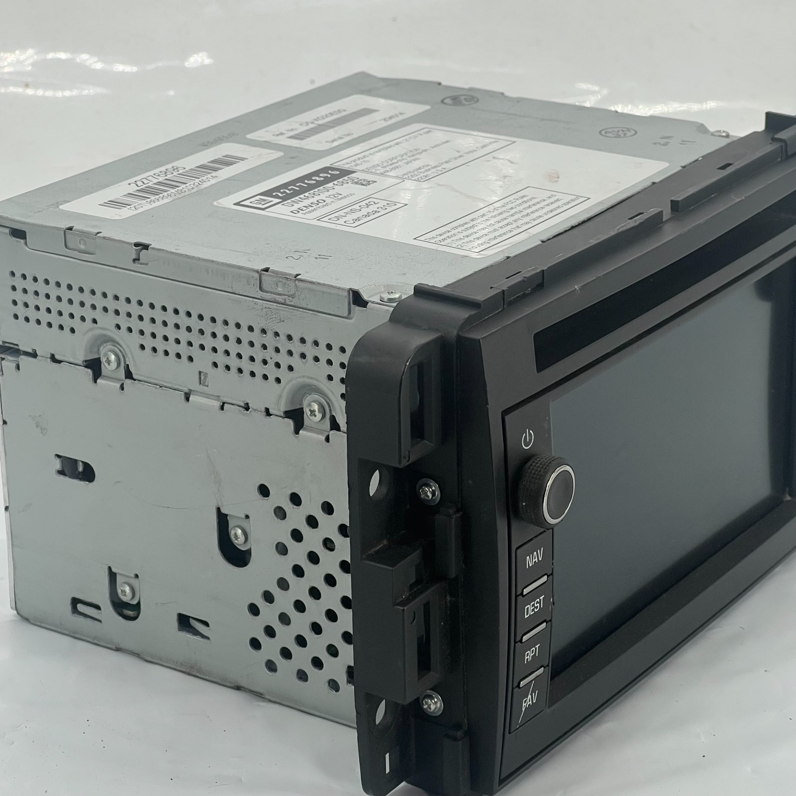 GM Denso DW468100-6850 22776896- DVD Navi Radio Yukon Suburban Tahoe OEM