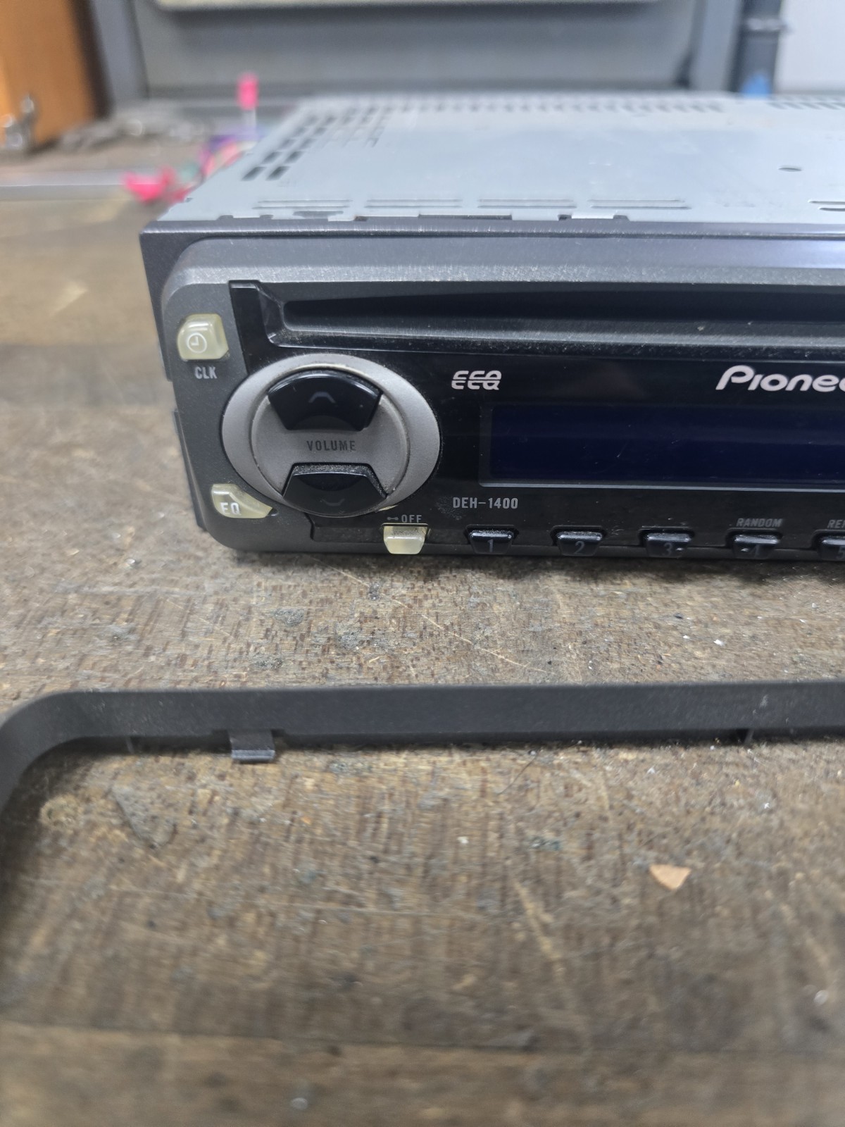 Pioneer DEH-1400 CD/ Receiver, Head Unit, Easy EQ, Working Condition