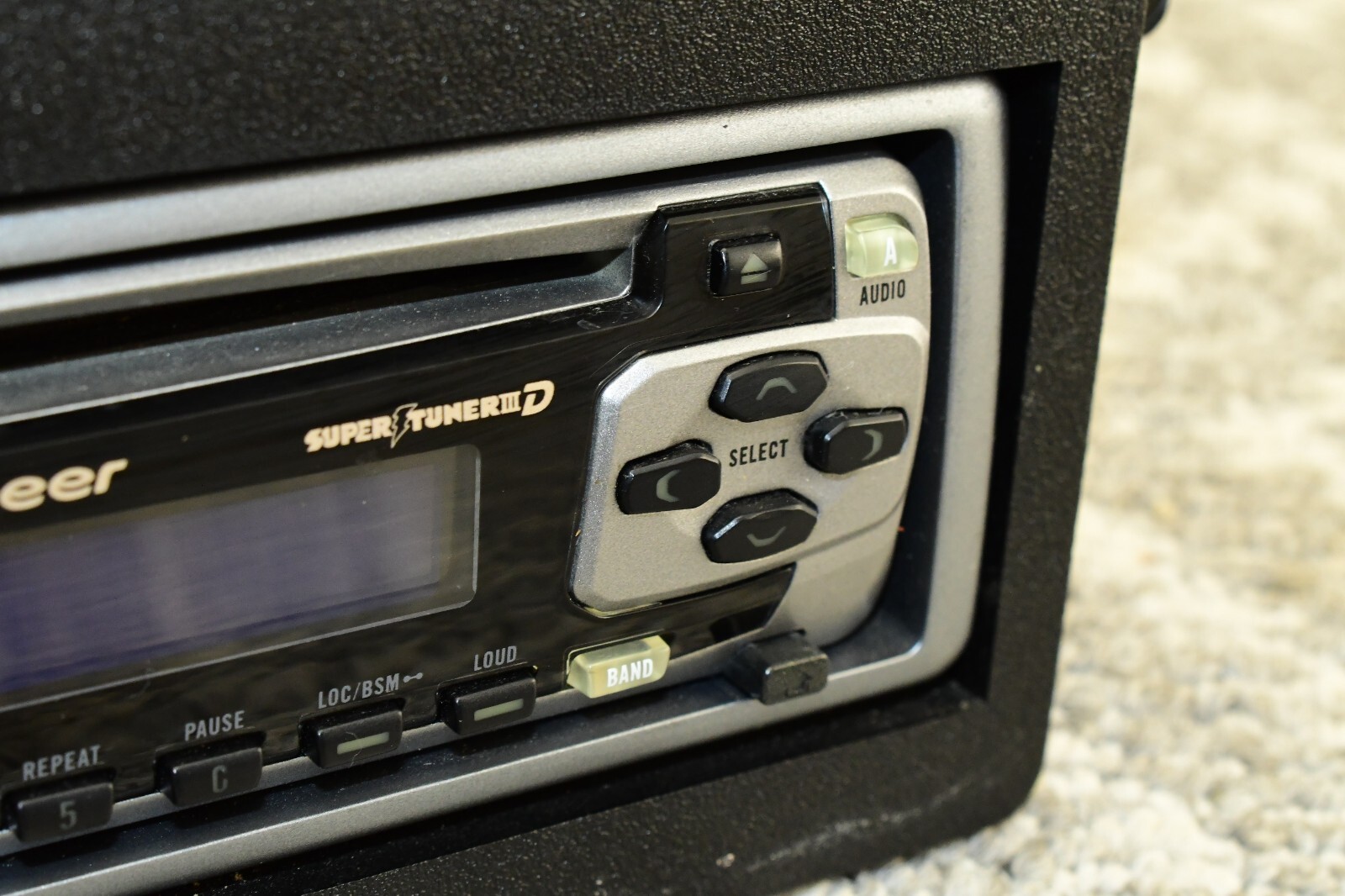 VINTAGE Pioneer DEH-1500 CD Player In Dash Receiver Mosfet ECQ Electronics Cars
