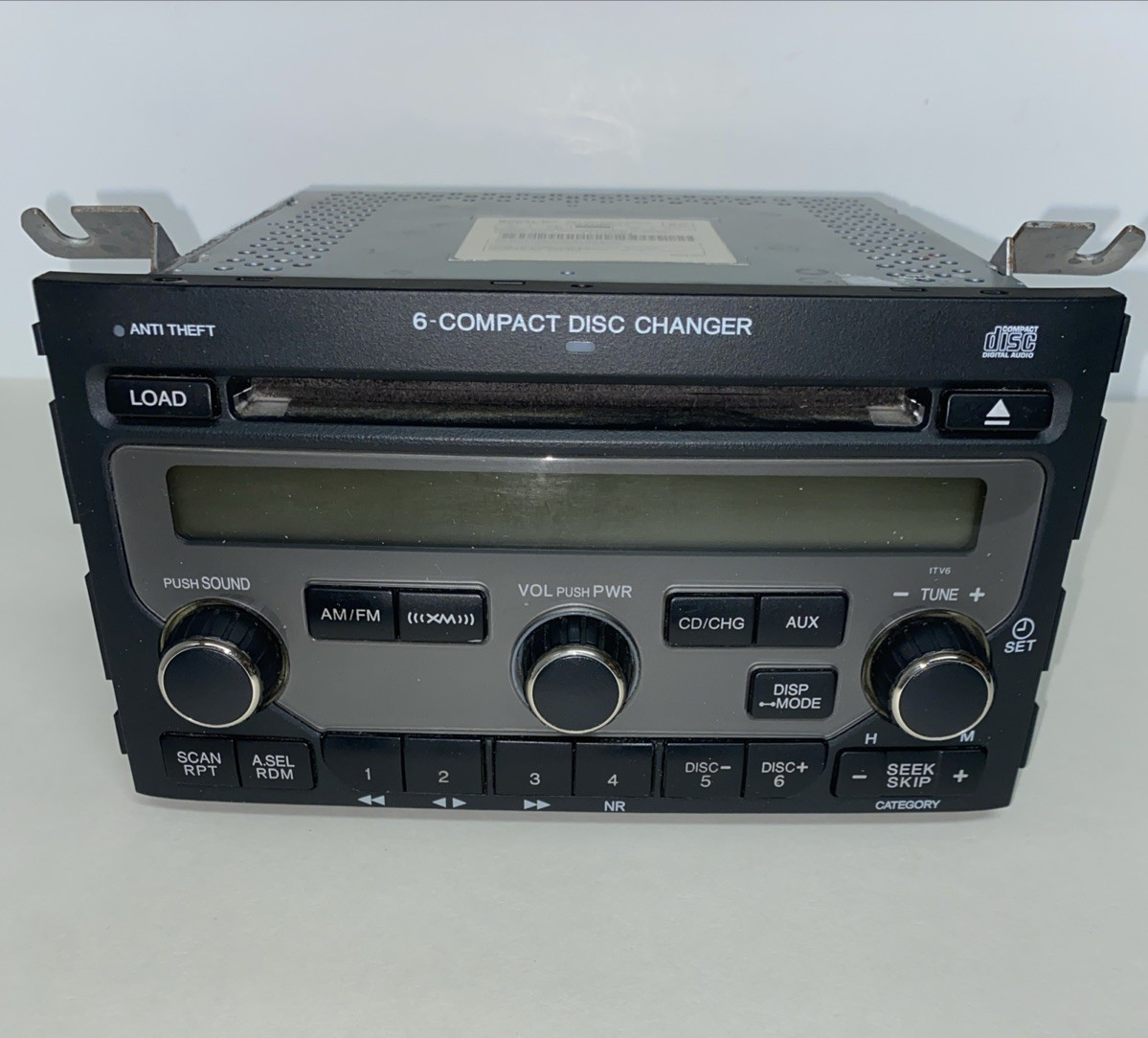 2006 – 2009 Honda Pilot CD Radio 39100-S9V-A600 AM FM 6 Disc CD Radio Receiver