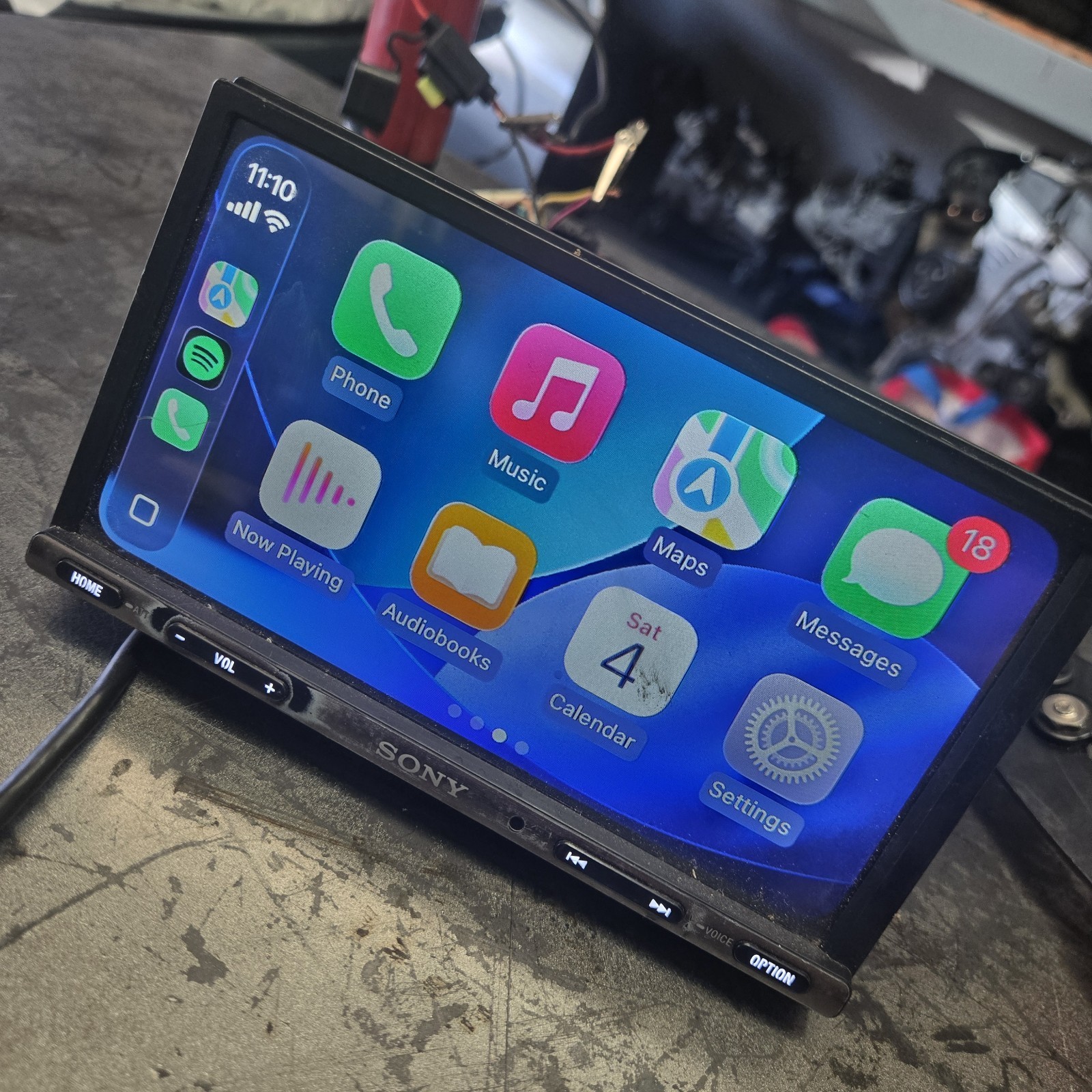 Sony XAV-AX150 Carplay/Android Auto Media Receiver 6.95 Car Audio Bluetooth