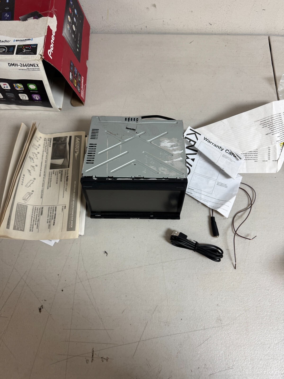 Pioneer DMH-2660NEX 6.8″ Digital Multimedia Receiver