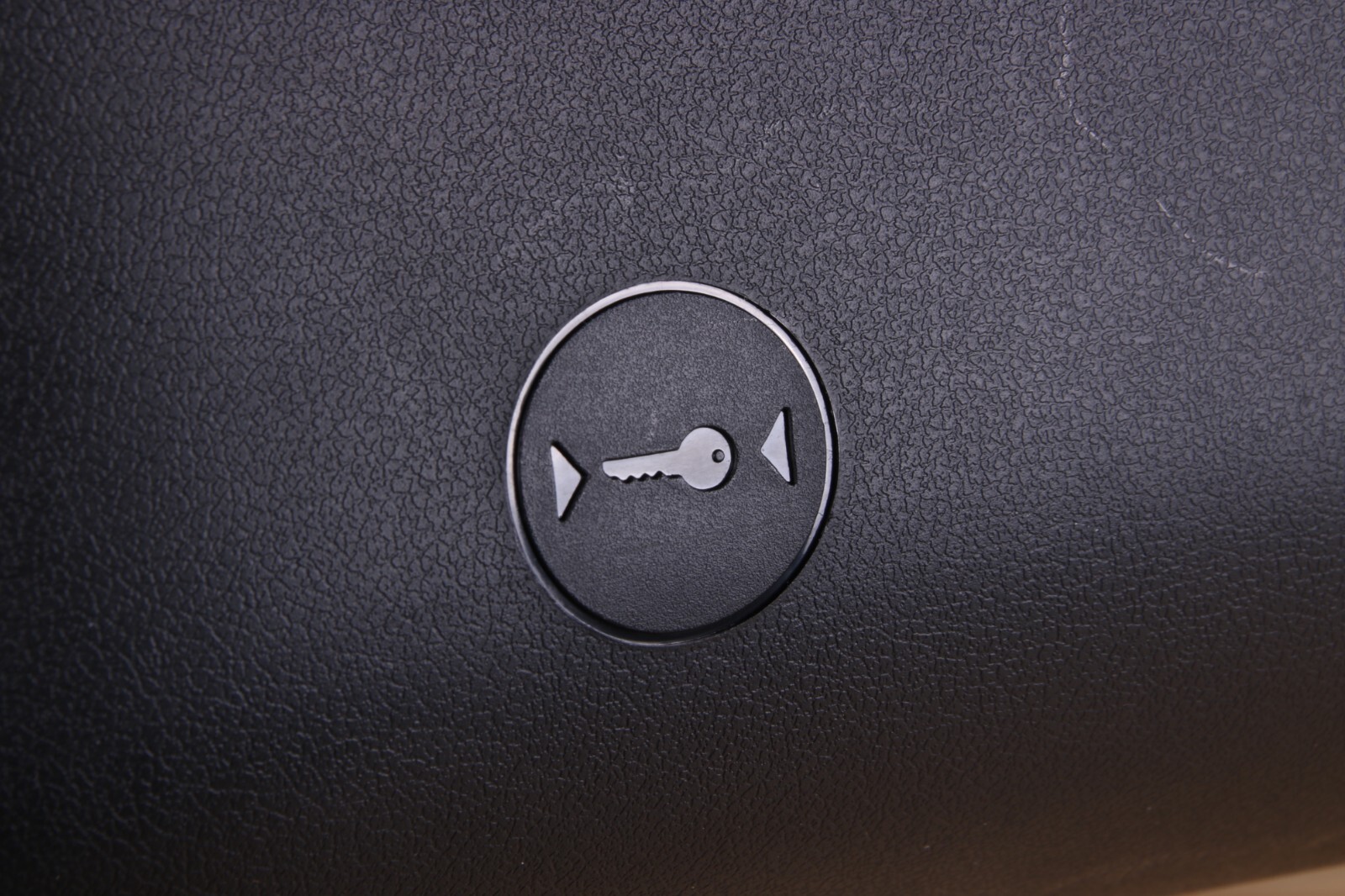 MINI F60 COUNTRYMAN STEERING COLUMN SURROUND TRIM COVER 9344853