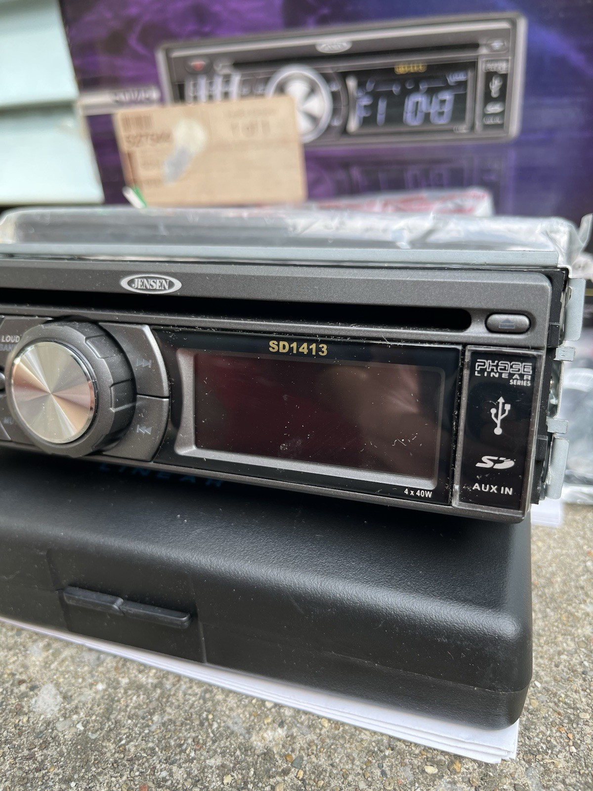 New Jensen SD1413 CD Player/MP3 In Dash Receiver With HARNESS Remote NOS