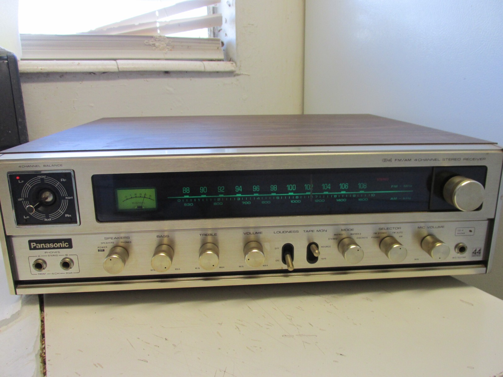Panasonic AM/FM Reciever/Amp CD-4 SA 507 Mic /Guitar Inputs 4 -Channel