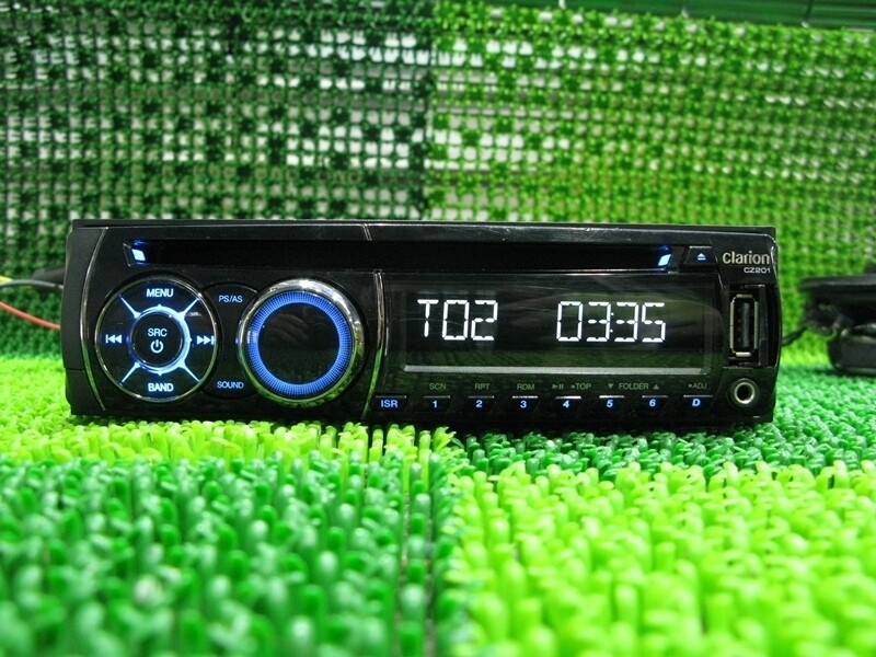 Clarion CZ201 Front USB & AUX Compatible CD Receiver