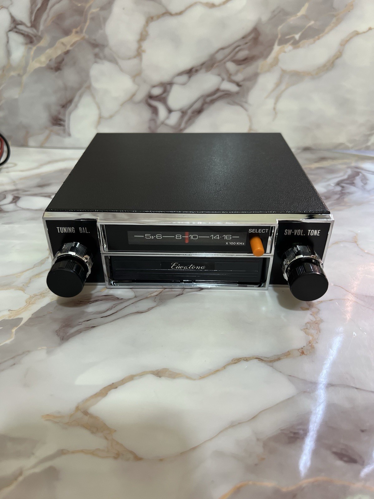 Vintage Eiwatone IRK-603A 8 Track Car Stereo Player Radio * Excellent Working *