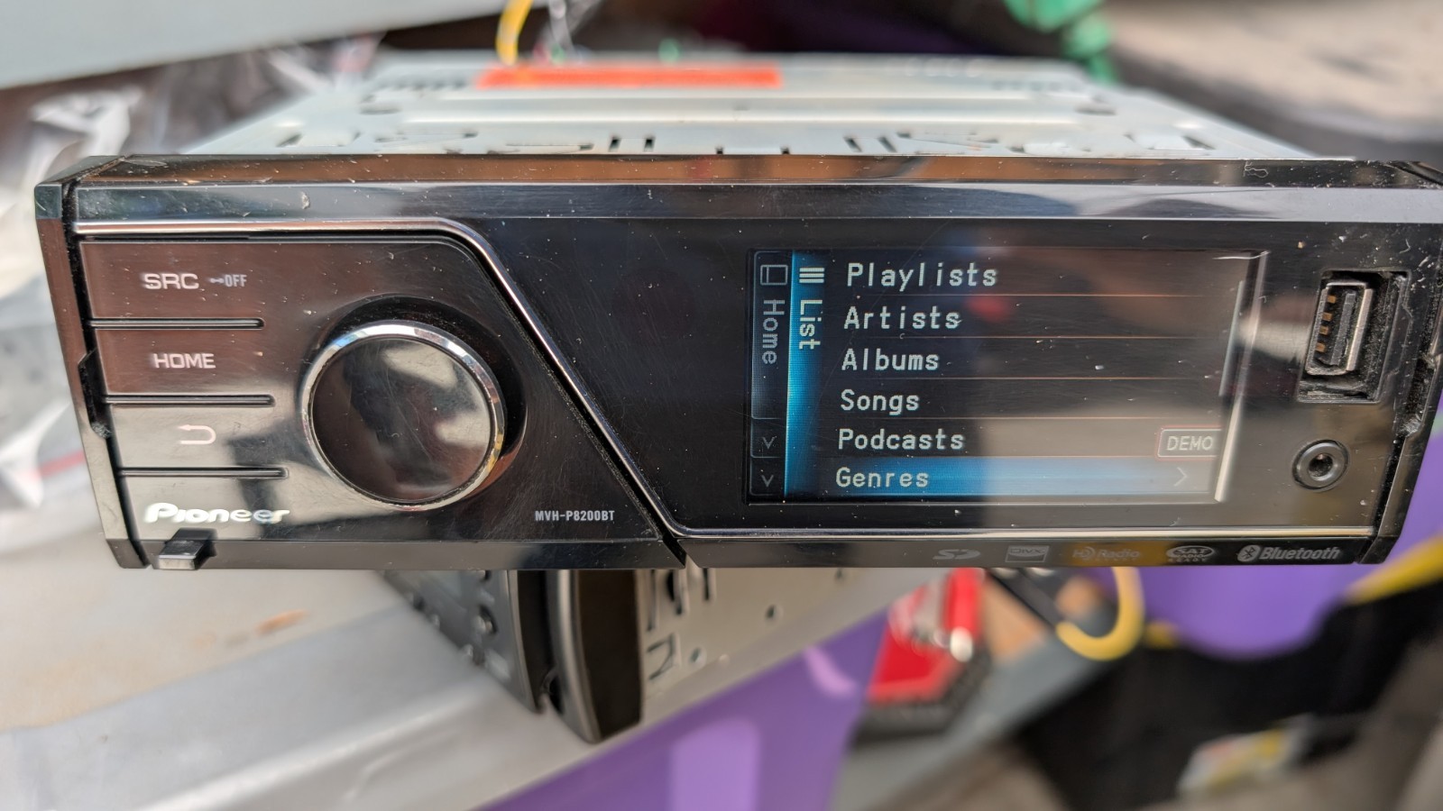 2010 Pioneer MVH-P8200BT Digital Media Receiver Head Unit Car Audio Untested