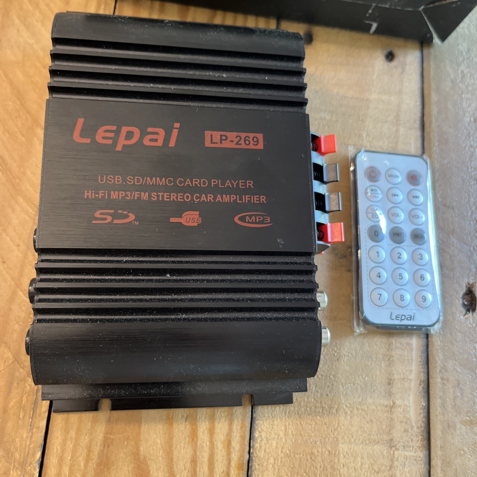 Lepai LP-269 Car Radio / MP3 Player