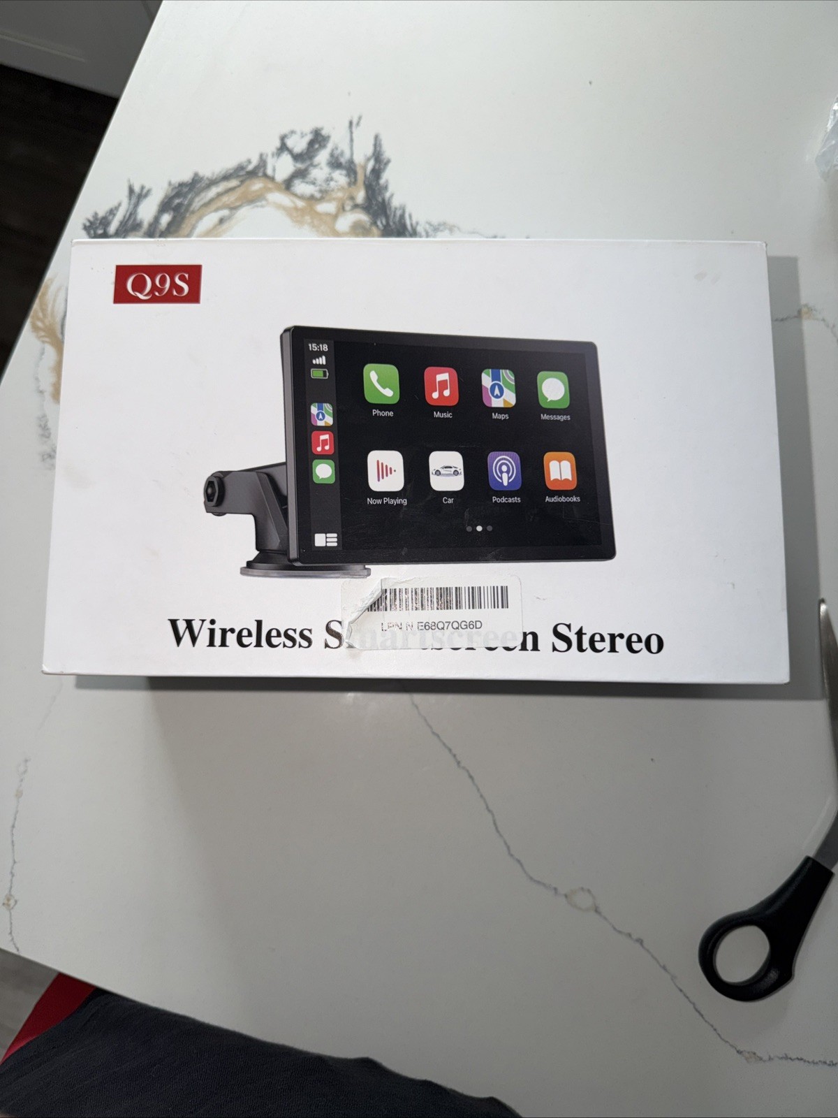 NEW Wireless Smart Screen Stereo With Voice Control Model Q9S