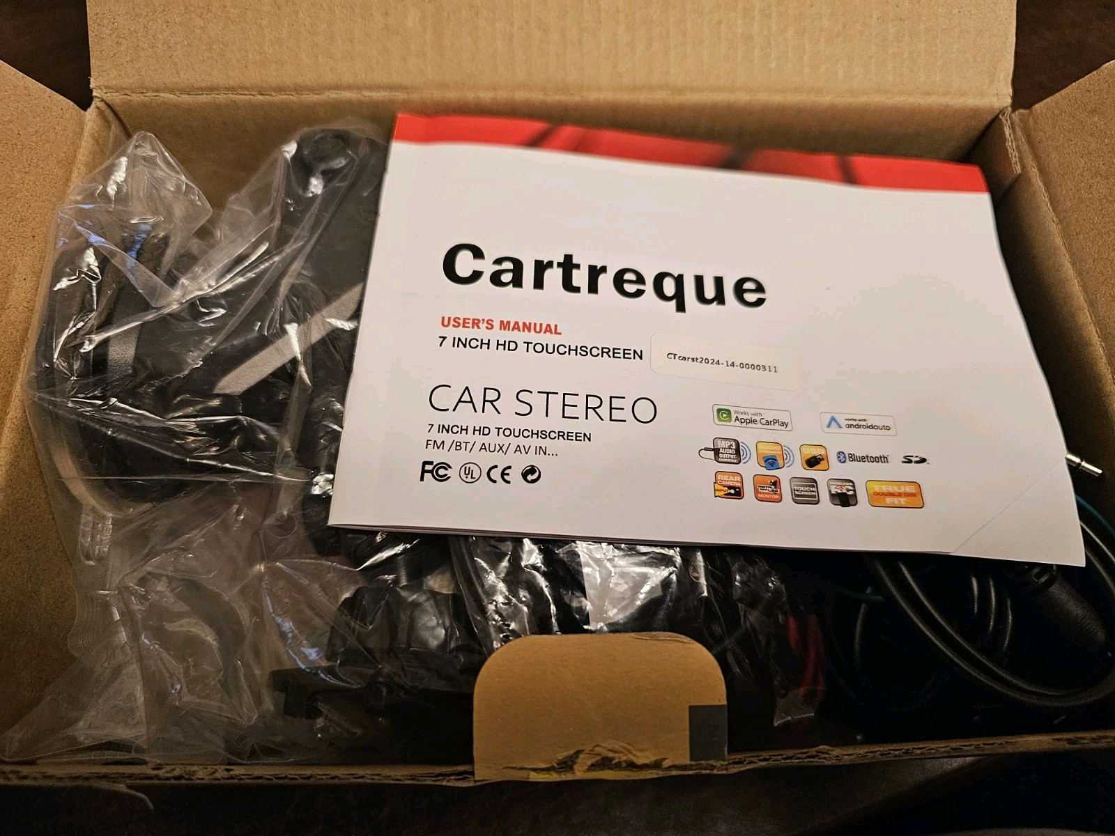 Cartreque Portable Wireless Car Stereo 7″ USB/AUX Input Easy Installation