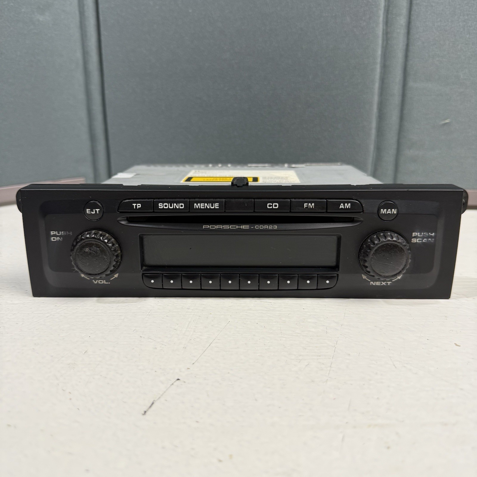 Porsche CdR23 Cayenne S 2006 Harman Becker Radio Cd Player BE6627 German Made