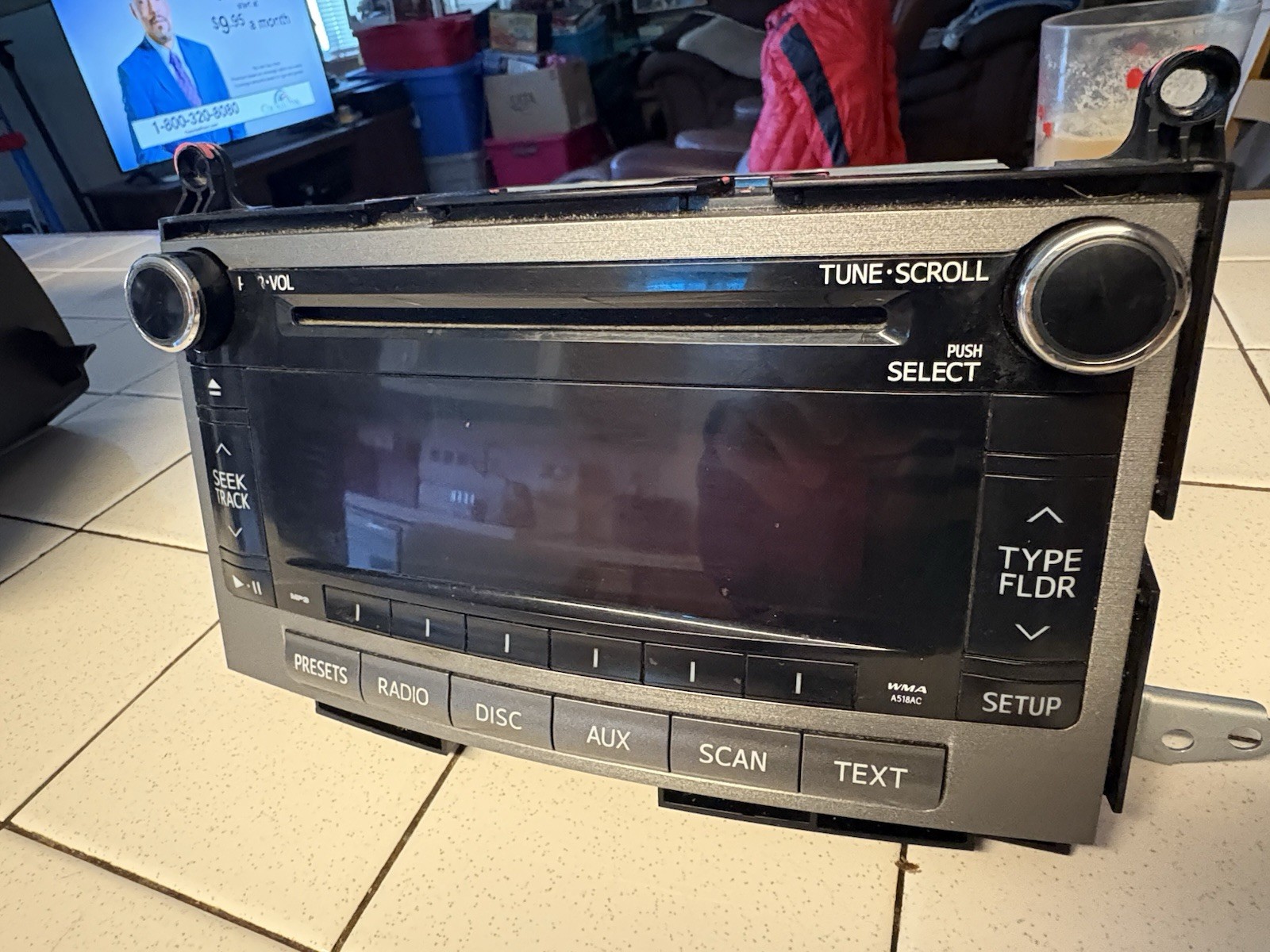 Toyota Venza 2010 2011 2012 Factory Stereo 6 Disc CD Player OEM Radio 861200T090