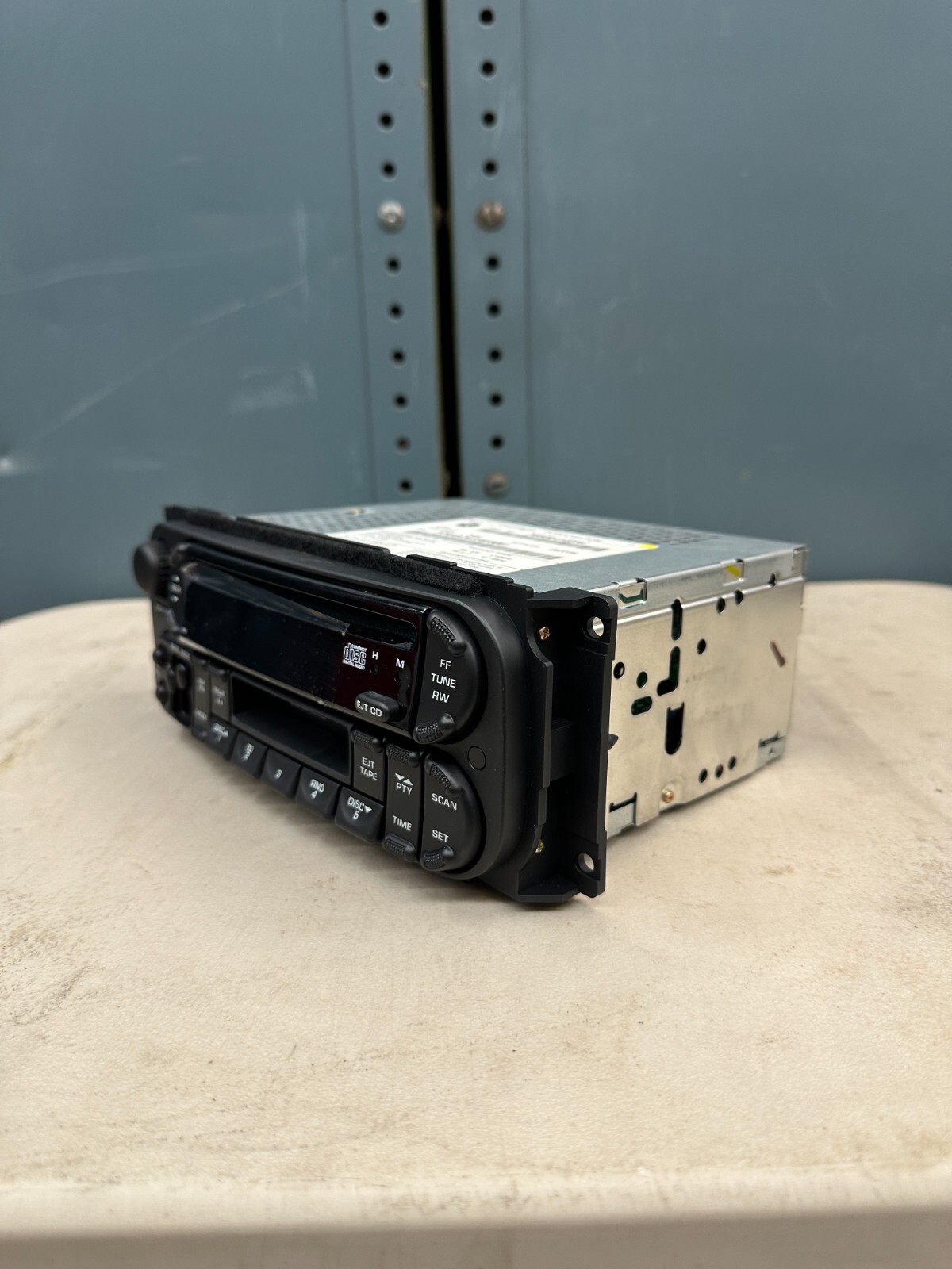 New Chrysler Dodge Jeep AM/FM Radio with Cassette, CD & Equalizer 5064123AC