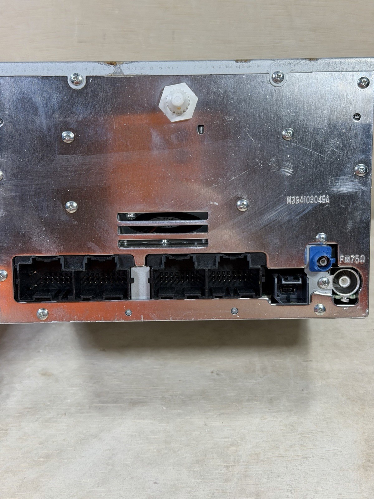 GM Denso DW468100-6850 22776896- DVD Navi Radio Yukon Suburban Tahoe OEM RARE