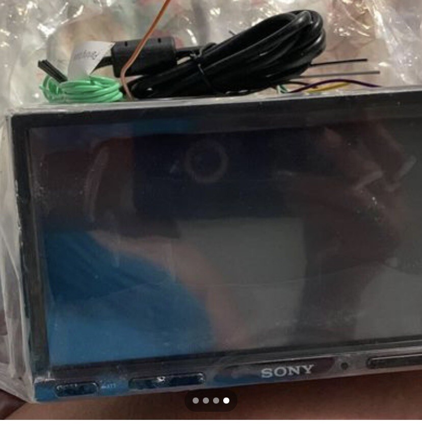 Sony XAV-AX150 6.95” Digital Media Receiver