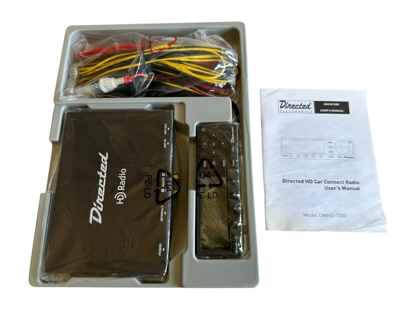 Directed Electronics HD Radio Car Connect Radio DMHD1000I New—Box Wear