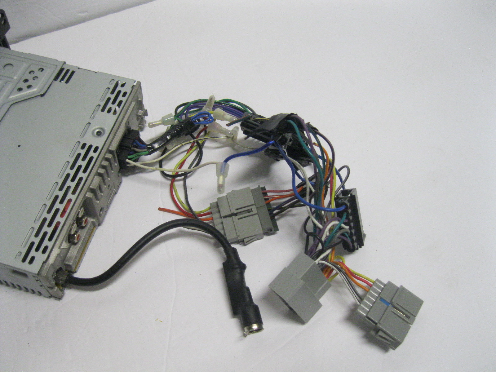 Sony CDX-GT4 30U CD Player/MP3 WMA AAC In Dash Receiver Xplode-Working