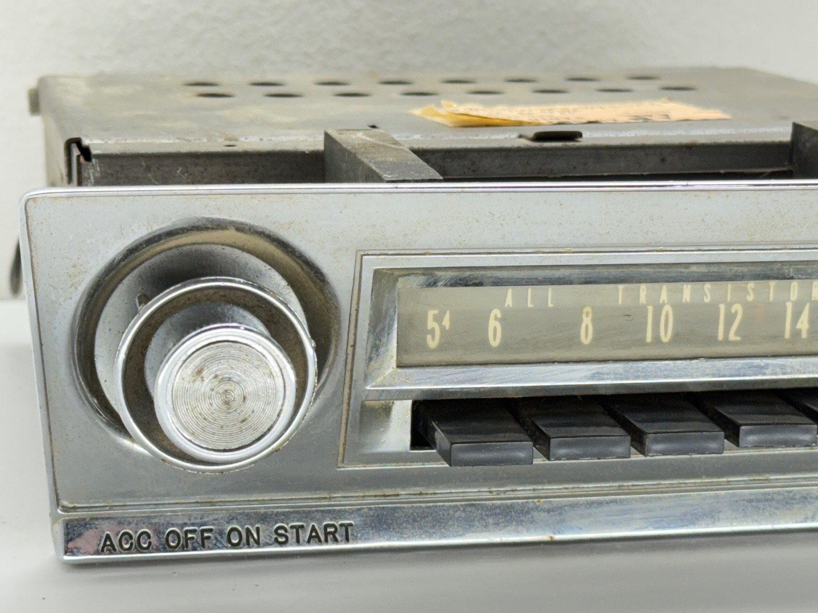 VTG 1960’s Automatic Radio AR AM Band All Transistor Car Radio 550430 Chevy RARE