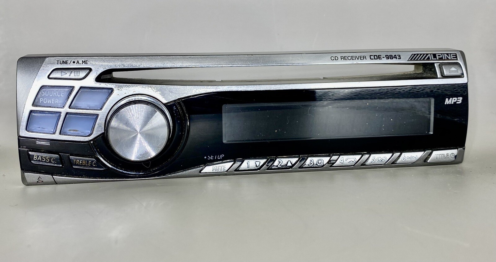 Alpine CDE-9843 Faceplate Only | Tested |