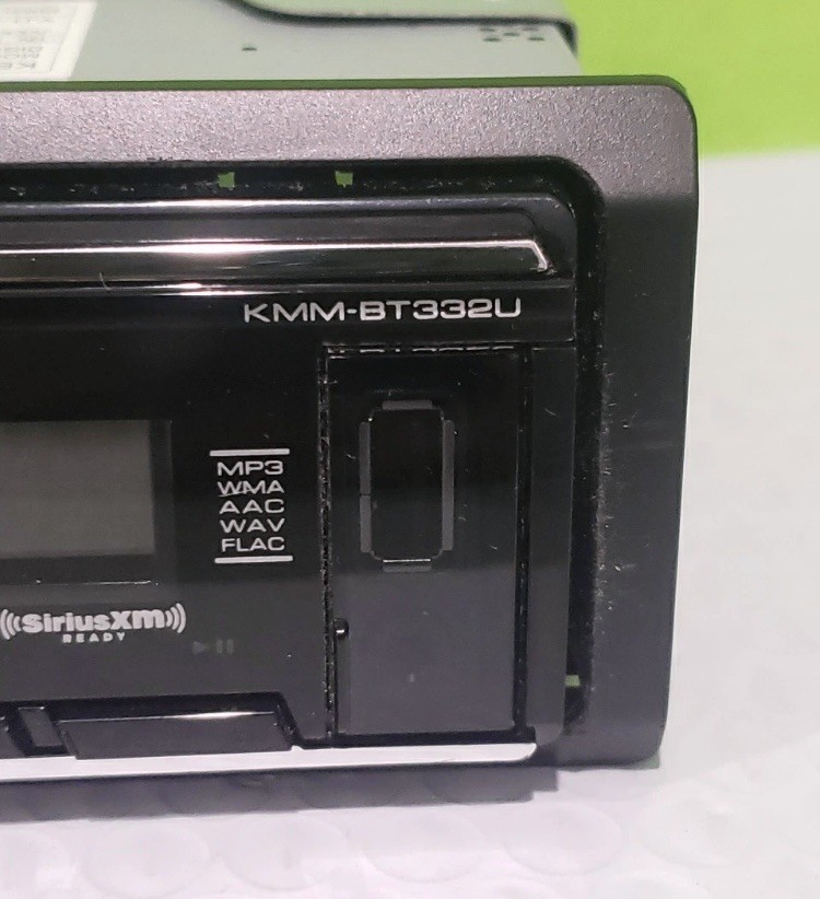 Kenwood KMM-BT332U Bluetooth Media Player Android iPhone AM FM XM USB Aux 6Ch