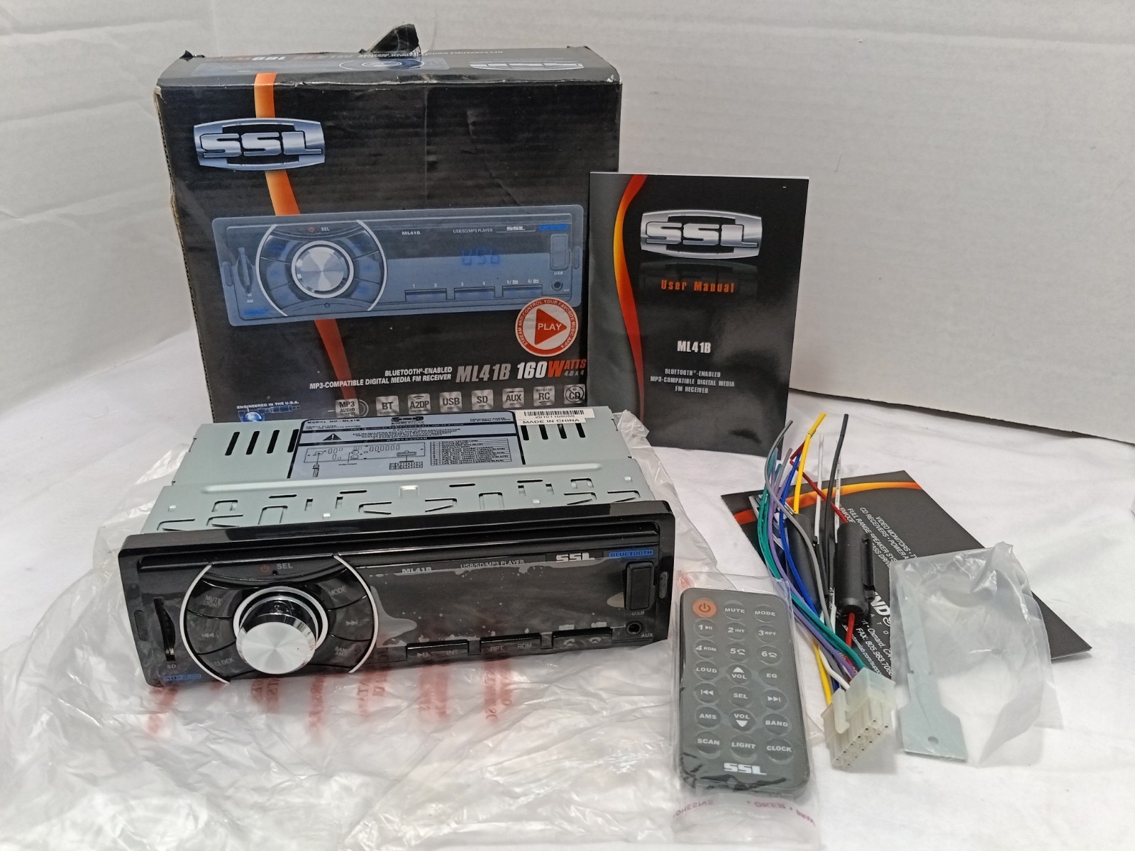 SSL ML41B Bluetooth MP3 Compatible Digital Media FM Receiver 160 Watts