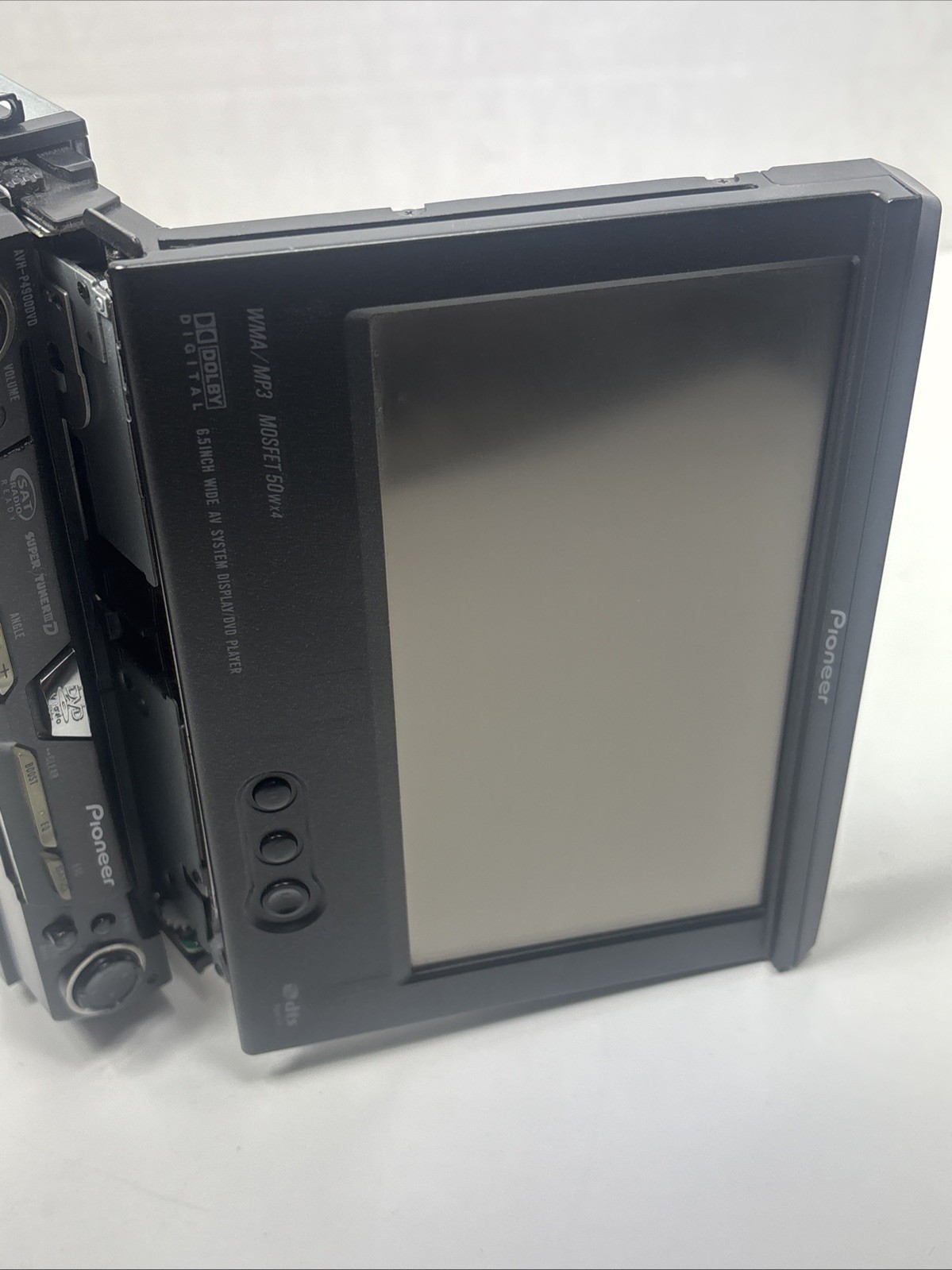 Pioneer AVH-P4900DVD Headunit Touchscreen CD/DVD Player *FOR PARTS OR REPAIR