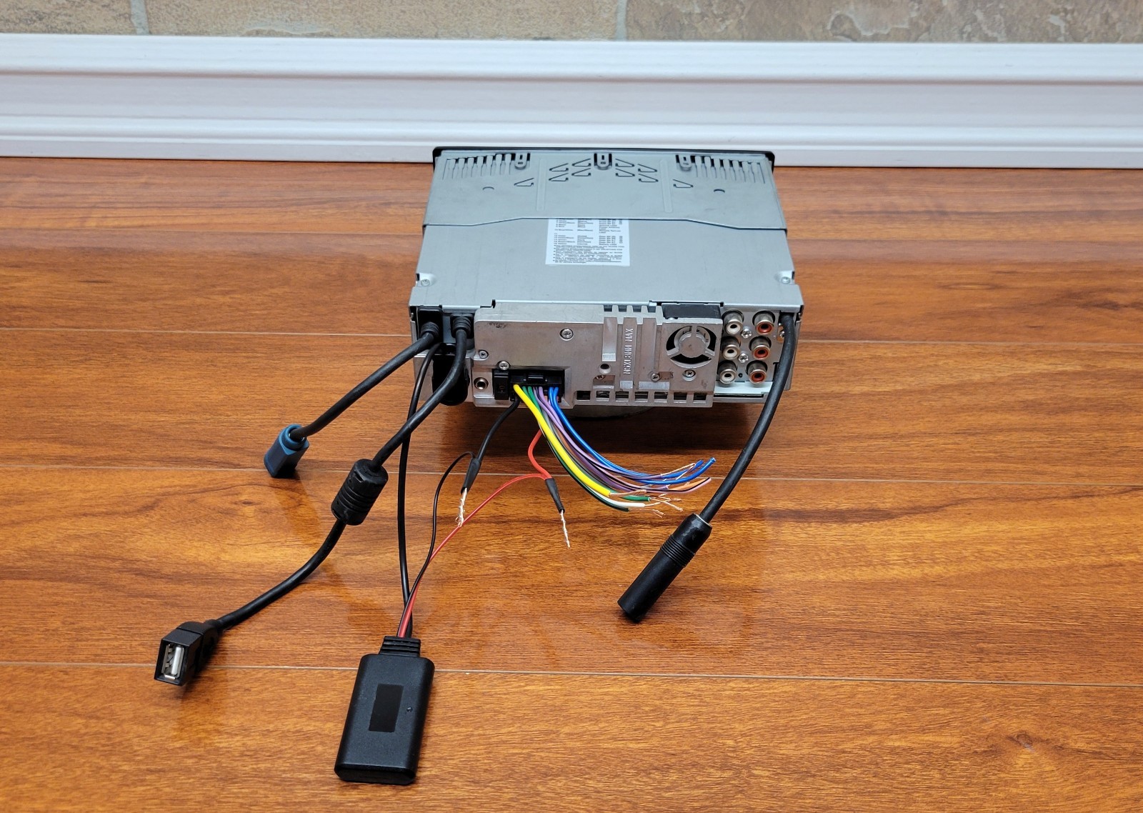 SUPER RARE ALPINE CDA-9886 CD PLAYER with BLUETOOTH adapter, USB and REMOTE