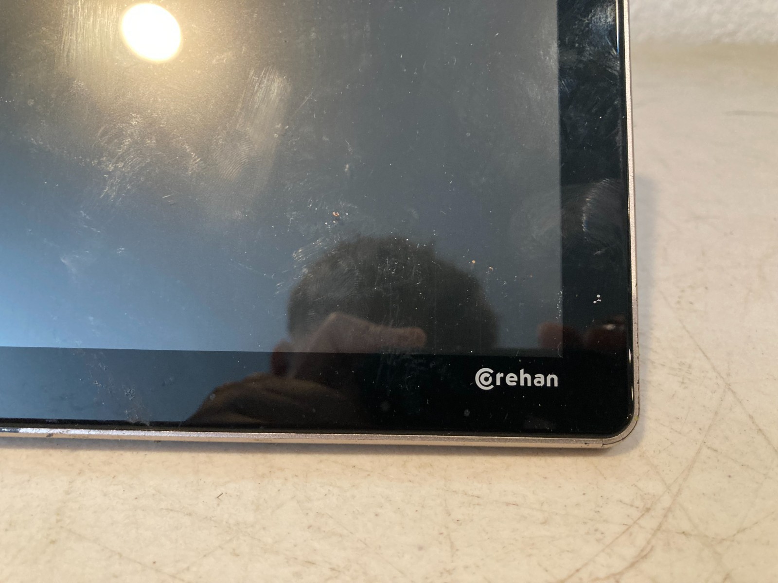 Crehan 10.1″ TFT LCD Car Headrest Monitor Touch Screen Video Display 12V Univers
