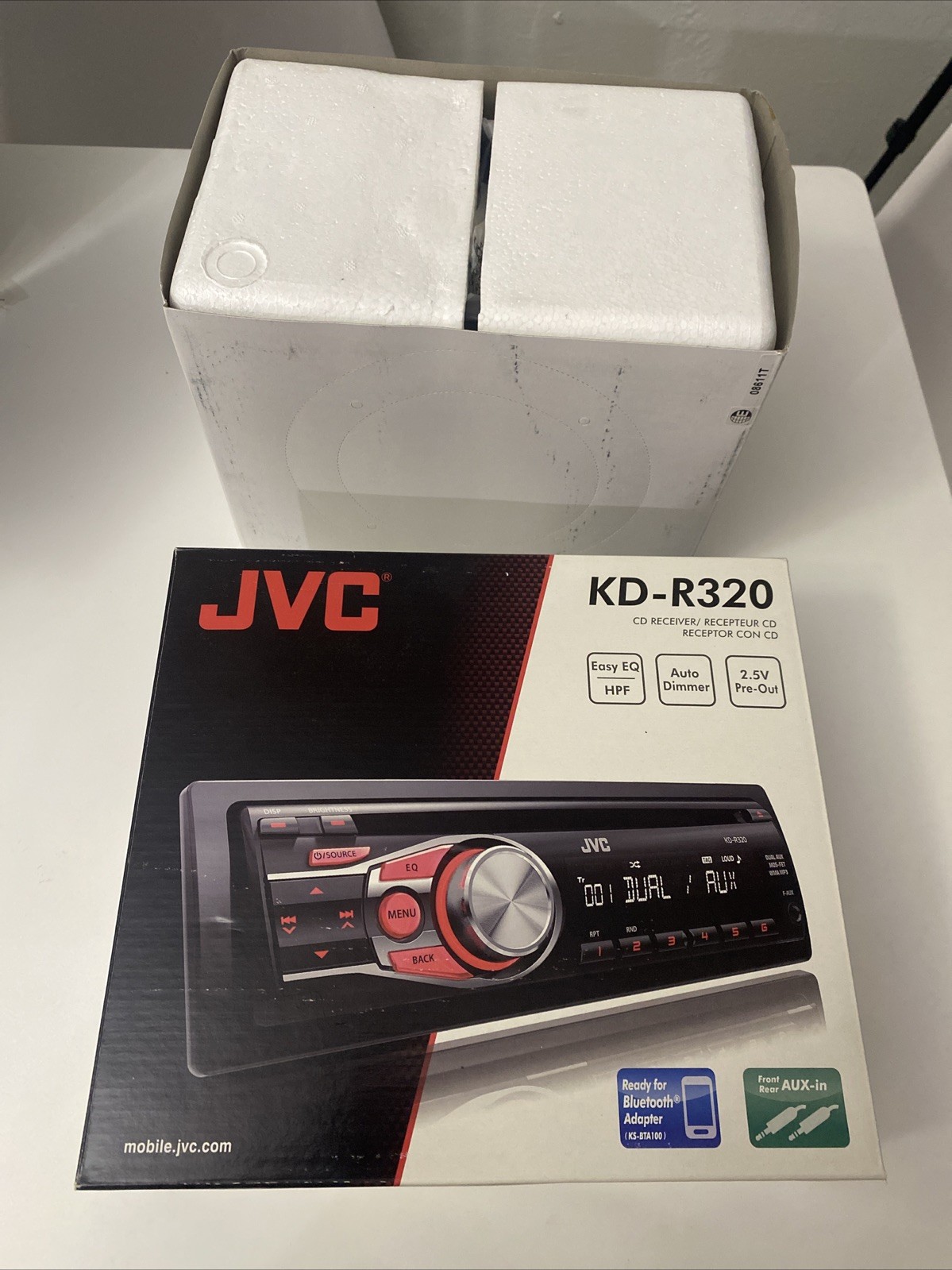 JVC KD-PKR201 CD Reciever & Speaker Kit NEW IN BOX