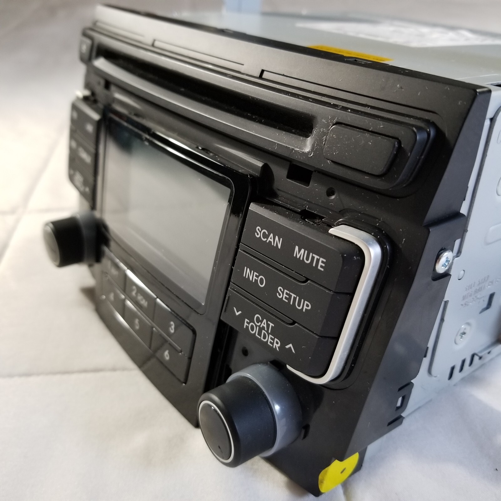 Hyundai PA-710YFLXMB – 96180-3Q000 GS AM/FM Car Radio – Fast Shipping
