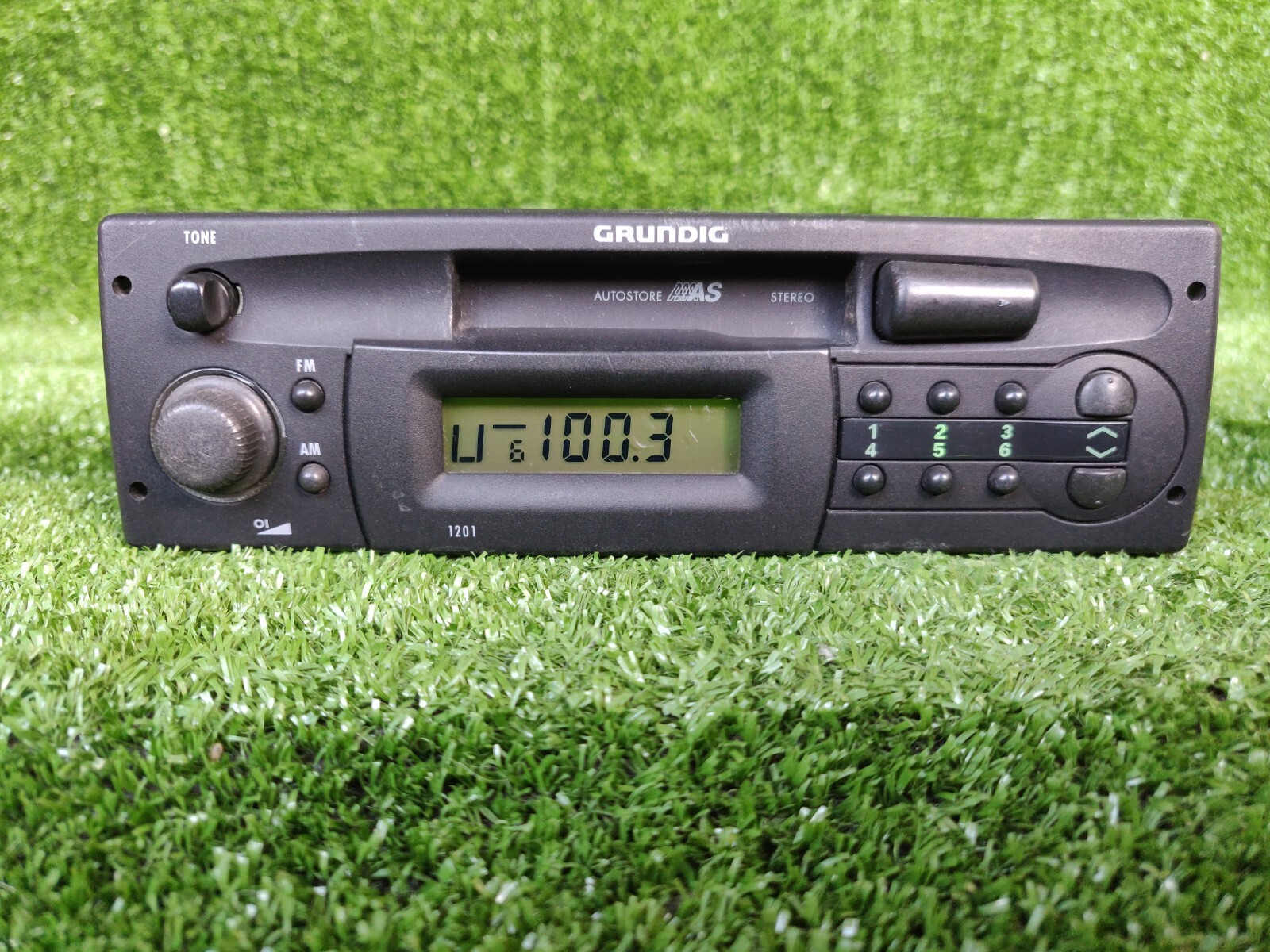 Grundig Wkc 1201 Wkc1201 Original Car Radio