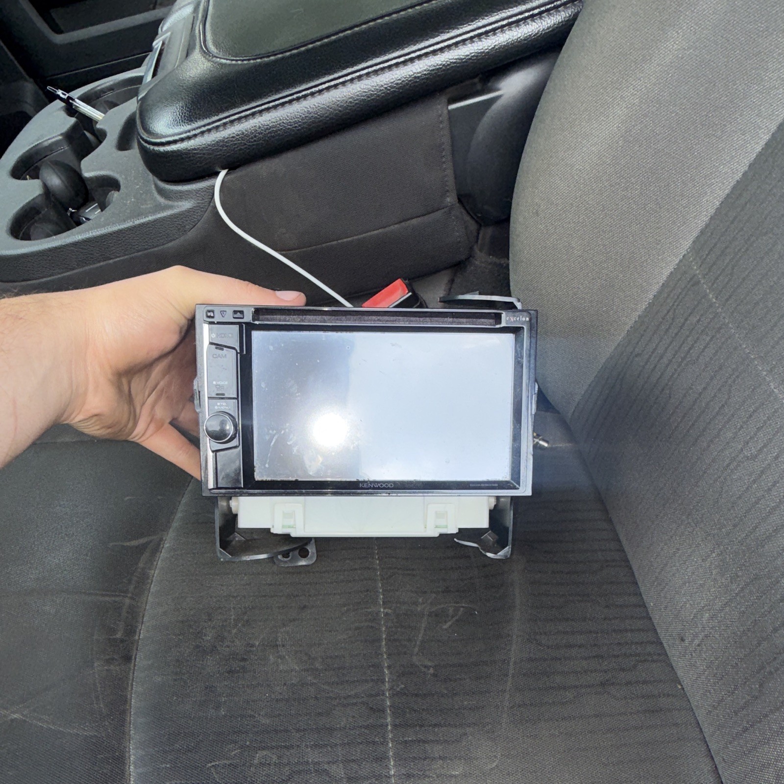 Kenwood DDX-371 2 DIN Touchscreen In-Dash Digital Media Receiver with CD