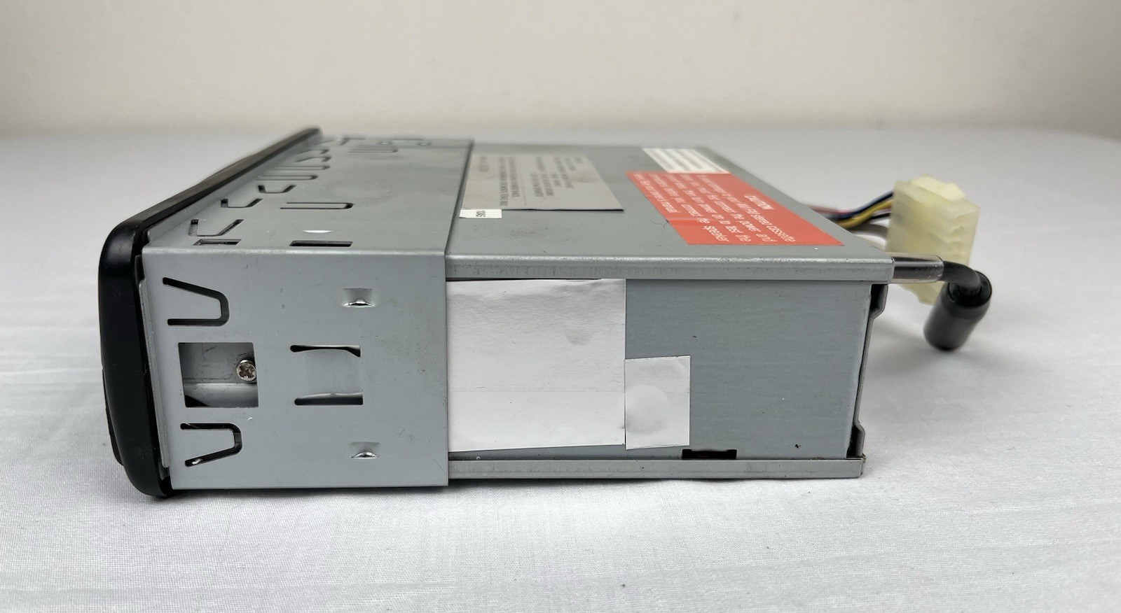 Optimus AM/FM Stereo Cassette with Auto Stop In Dash Detachable Face 12-1998A