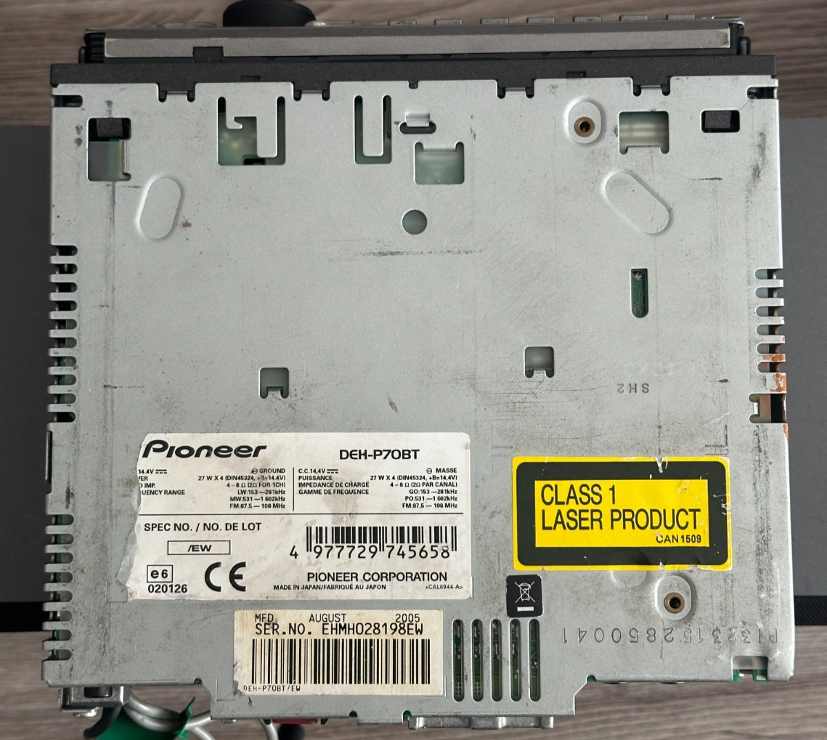 Pioneer DEH-P70BT Old School Radio Bluetooth