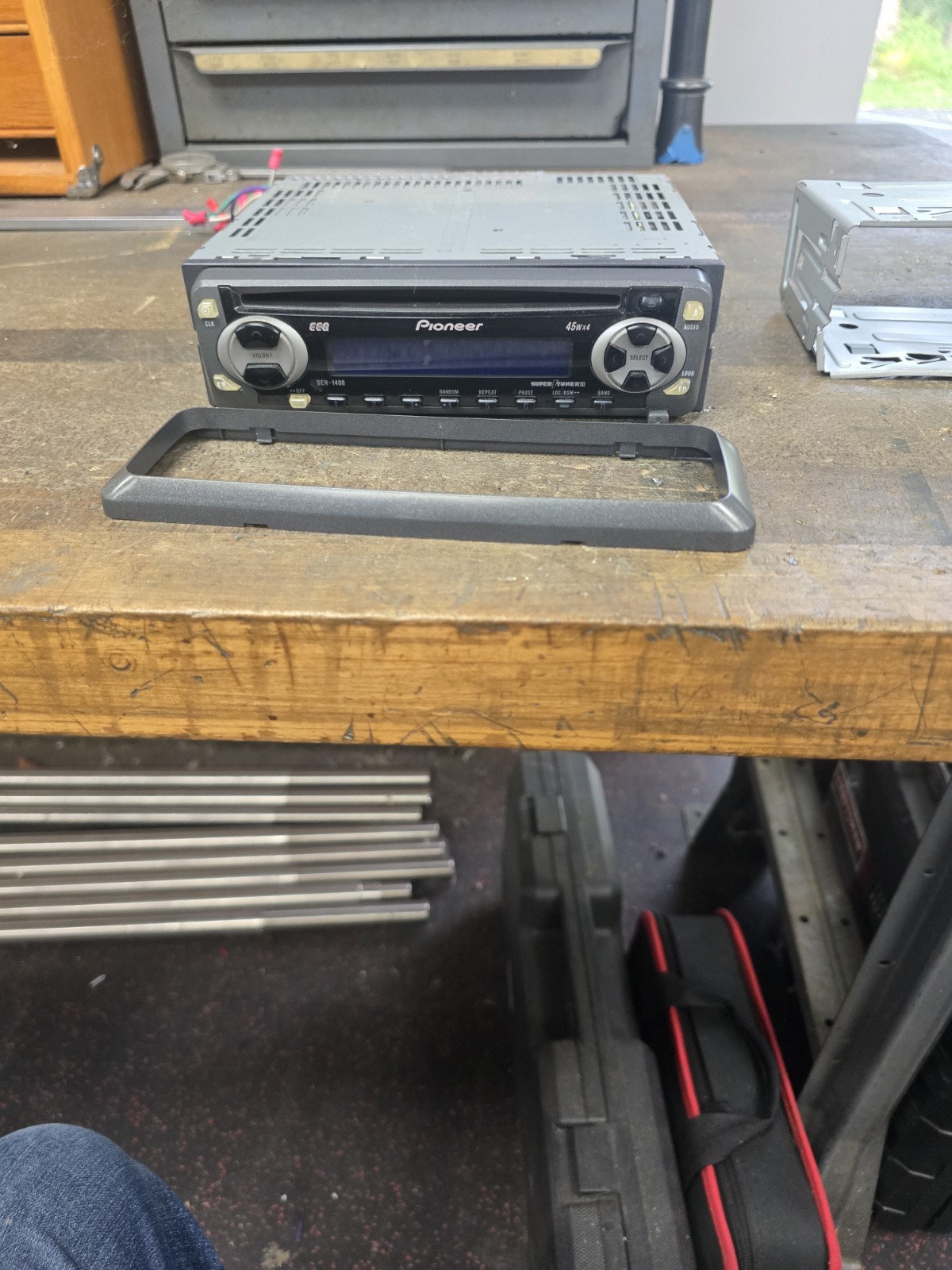 Pioneer DEH-1400 CD/ Receiver, Head Unit, Easy EQ, Working Condition