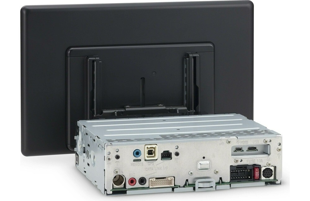 Sony XAVAX8500 10.1″ Receiver + Slim Backup Camera Plate