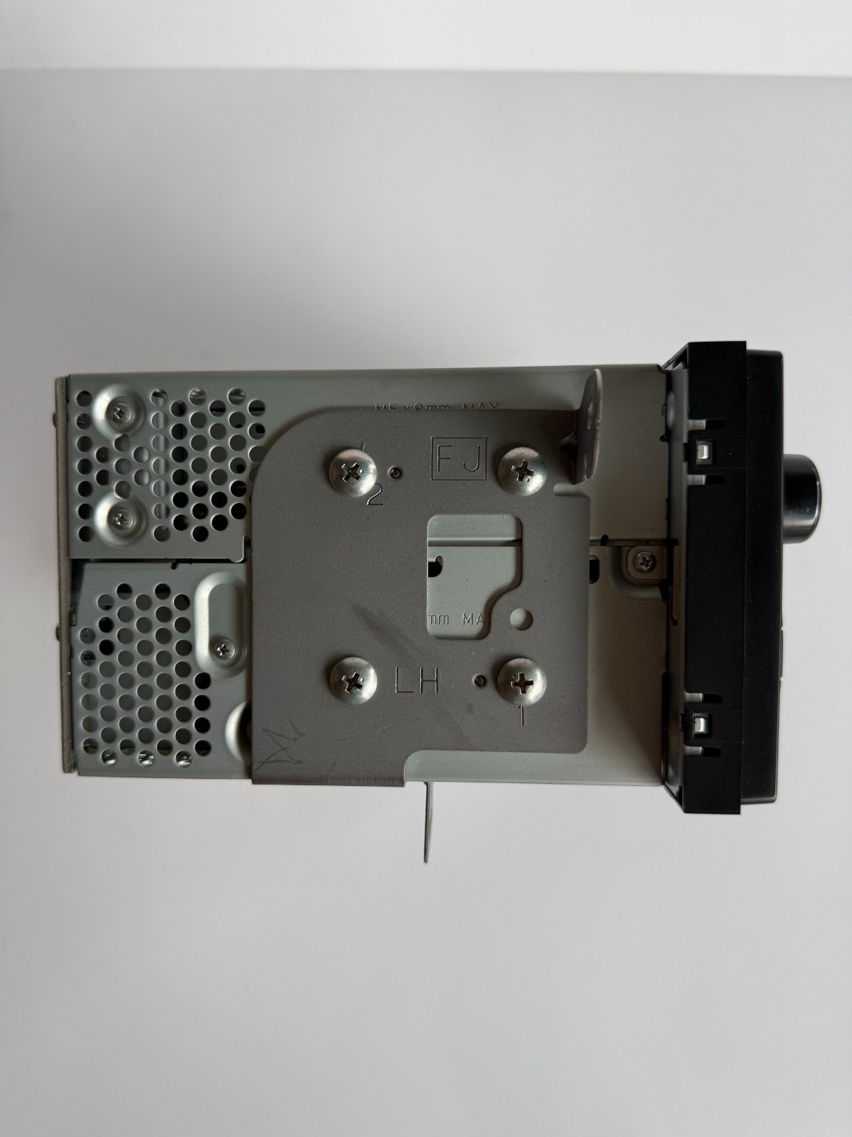 **Genuine OEM 2012-2014 Subaru Impreza XV Crosstrek AM/FM CD Radio Receiver Clar