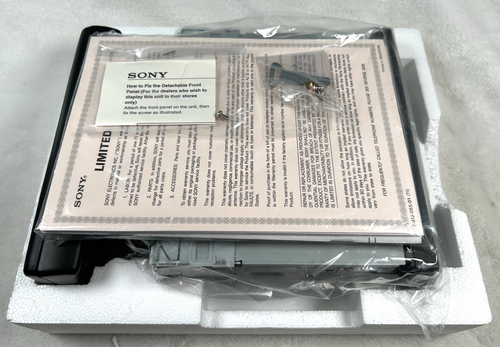 Vintage Sony EXR-18 FM/AM Cassette Car Stereo *READ* NOS RARE